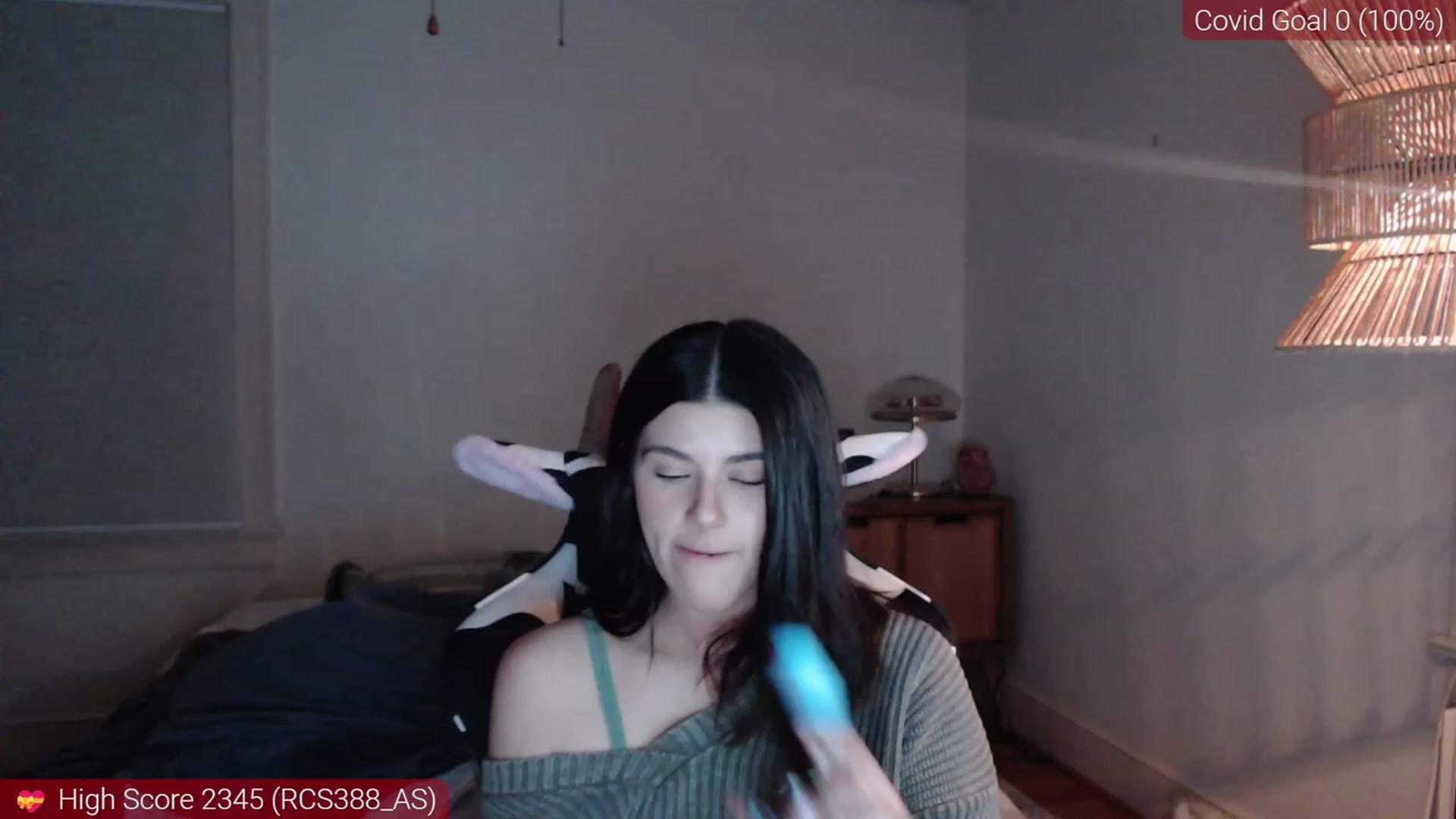 Gallery image thumbnail from kewcumber's myfreecams stream on, 12/28/2022, 24:49 image 4 of 20