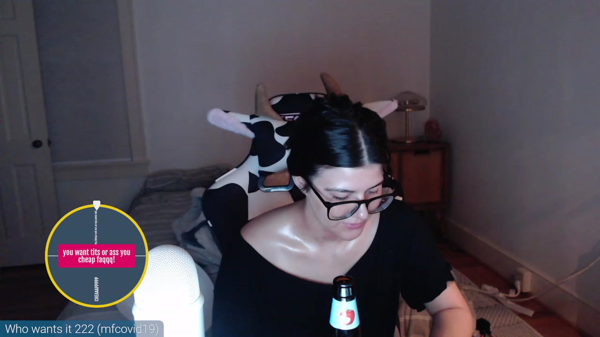 Gallery image thumbnail from kewcumber's myfreecams stream on, 01/02/2023, 04:09 image 19 of 20