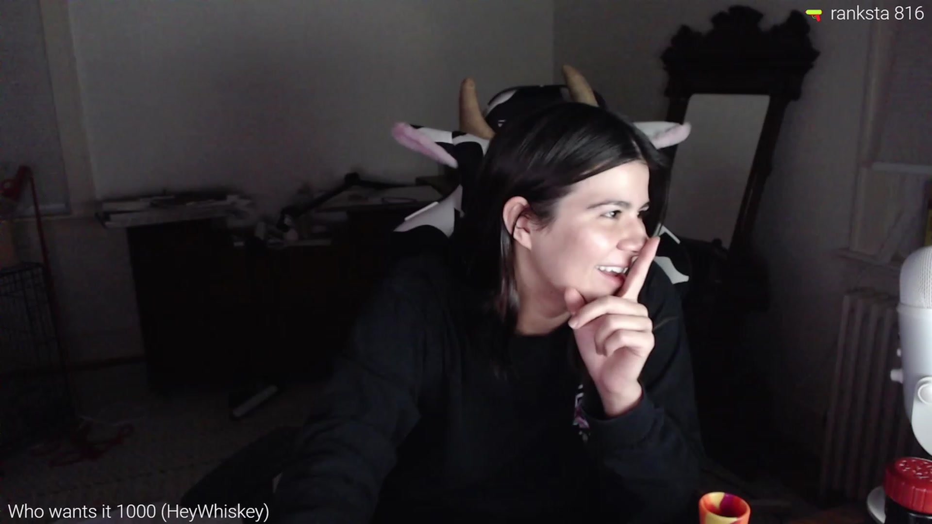 Gallery image thumbnail from kewcumber's myfreecams stream on, 02/06/2023, 03:21 image 1 of 20