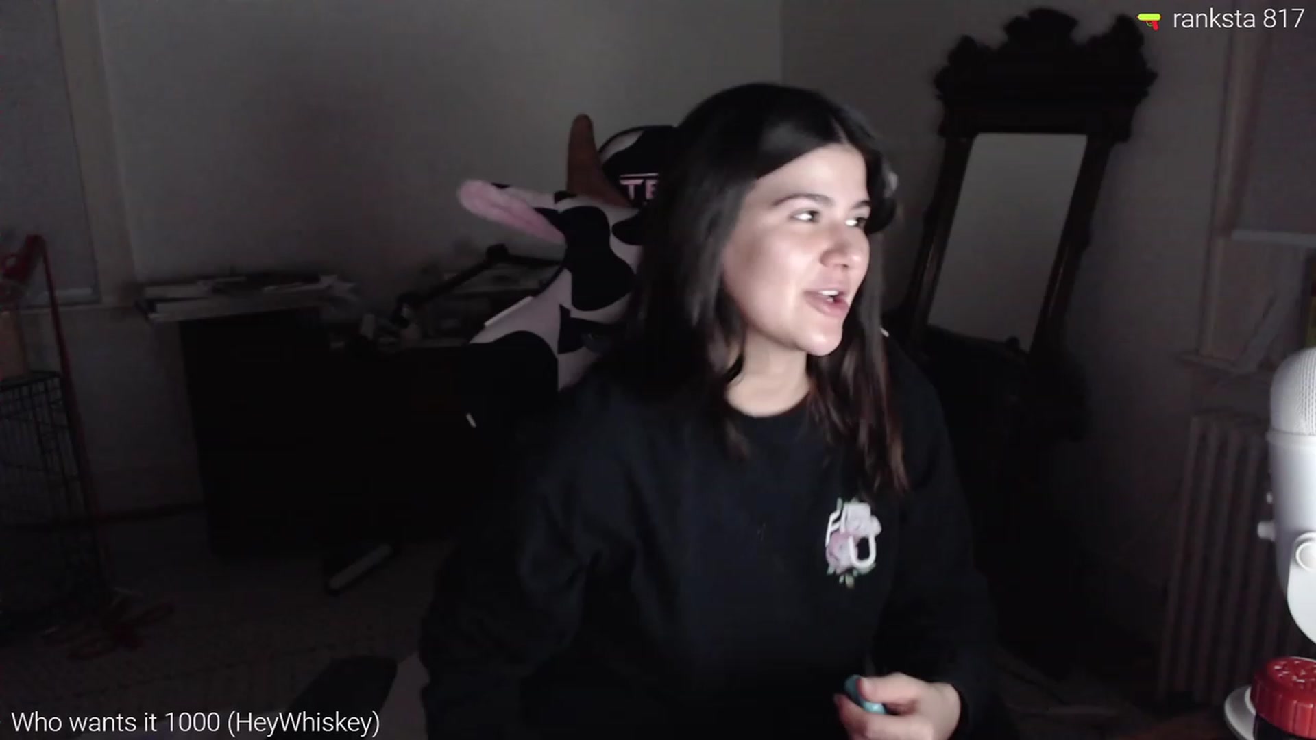 Gallery image thumbnail from kewcumber's myfreecams stream on, 02/06/2023, 03:21 image 4 of 20