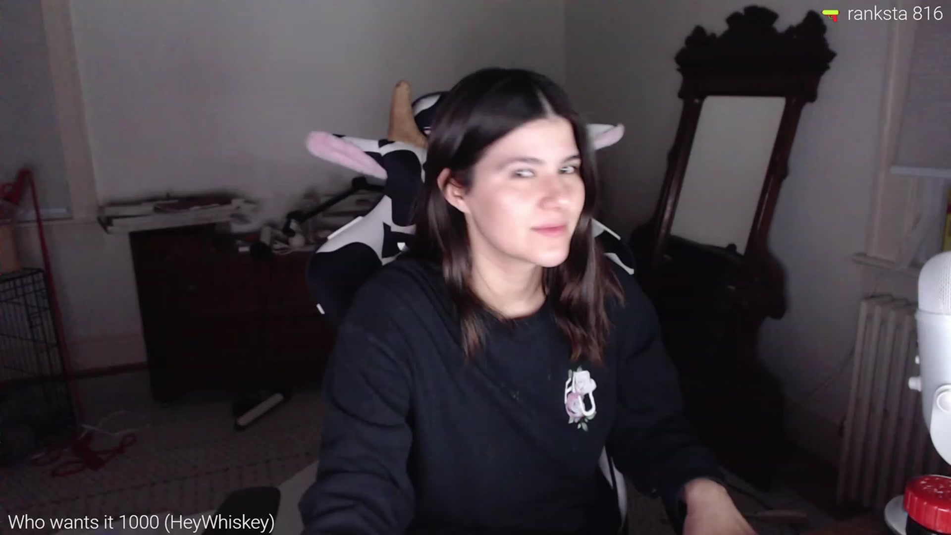 Gallery image thumbnail from kewcumber's myfreecams stream on, 02/06/2023, 03:21 image 2 of 20