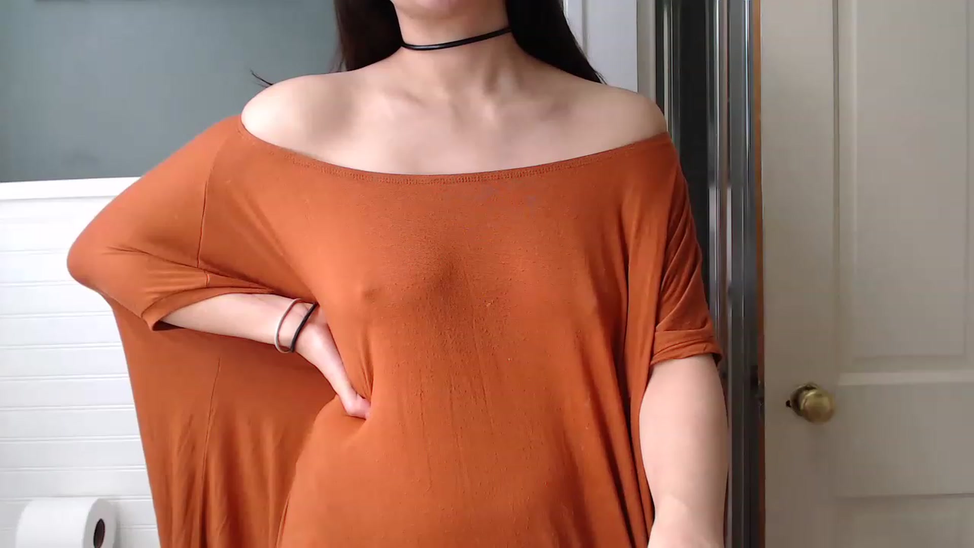 Gallery image thumbnail from kewcumber's myfreecams stream on, 04/01/2023, 14:11 image 20 of 20