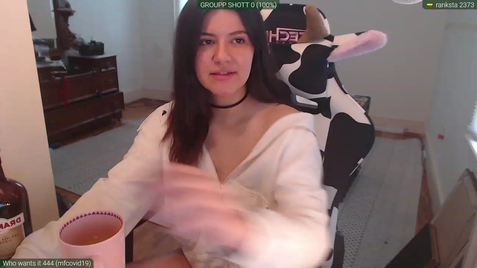 Gallery image thumbnail from kewcumber's myfreecams stream on, 04/08/2023, 17:58 image 20 of 20