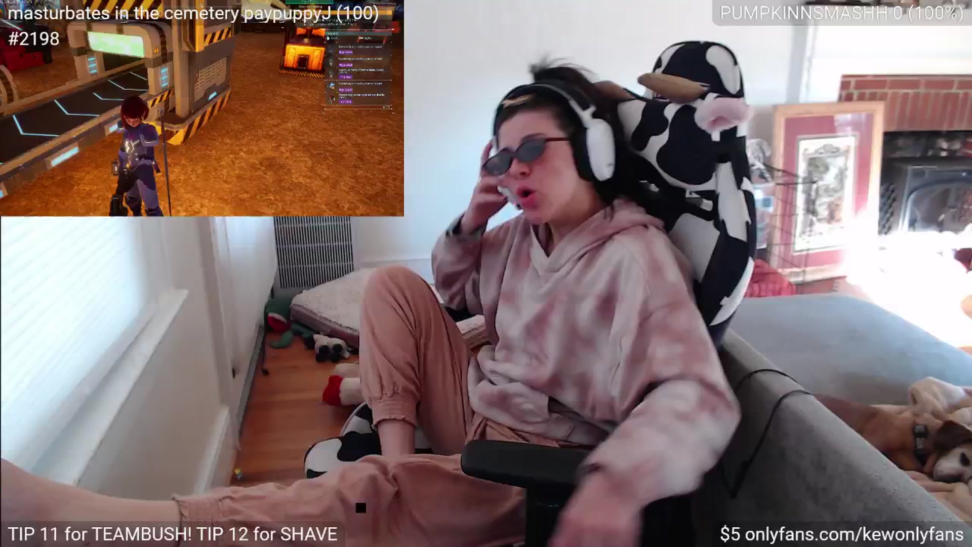 Gallery image thumbnail from kewcumber's myfreecams stream on, 11/16/2024, 20:48 image 19 of 20