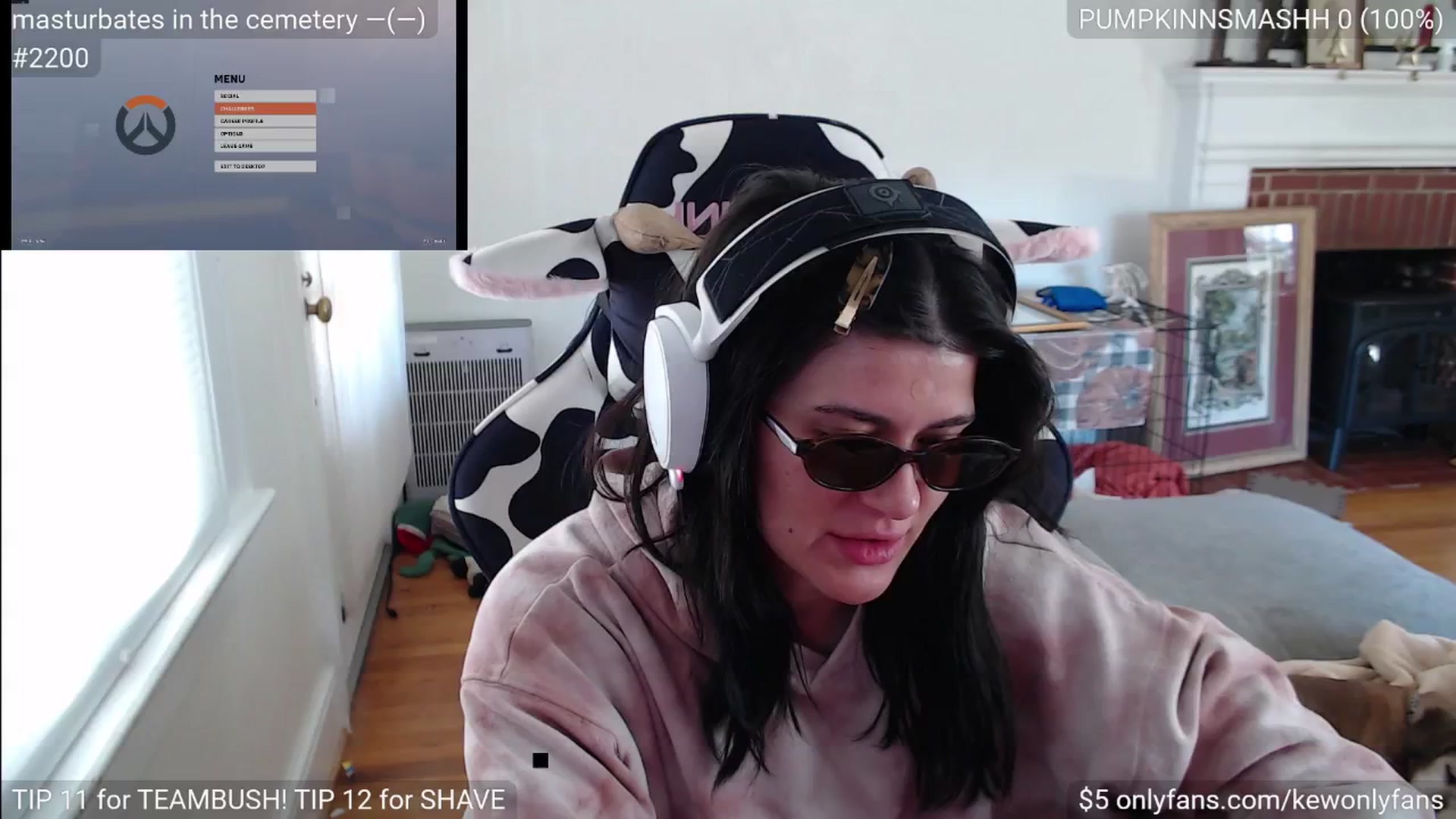 Gallery image thumbnail from kewcumber's myfreecams stream on, 11/16/2024, 20:48 image 5 of 20