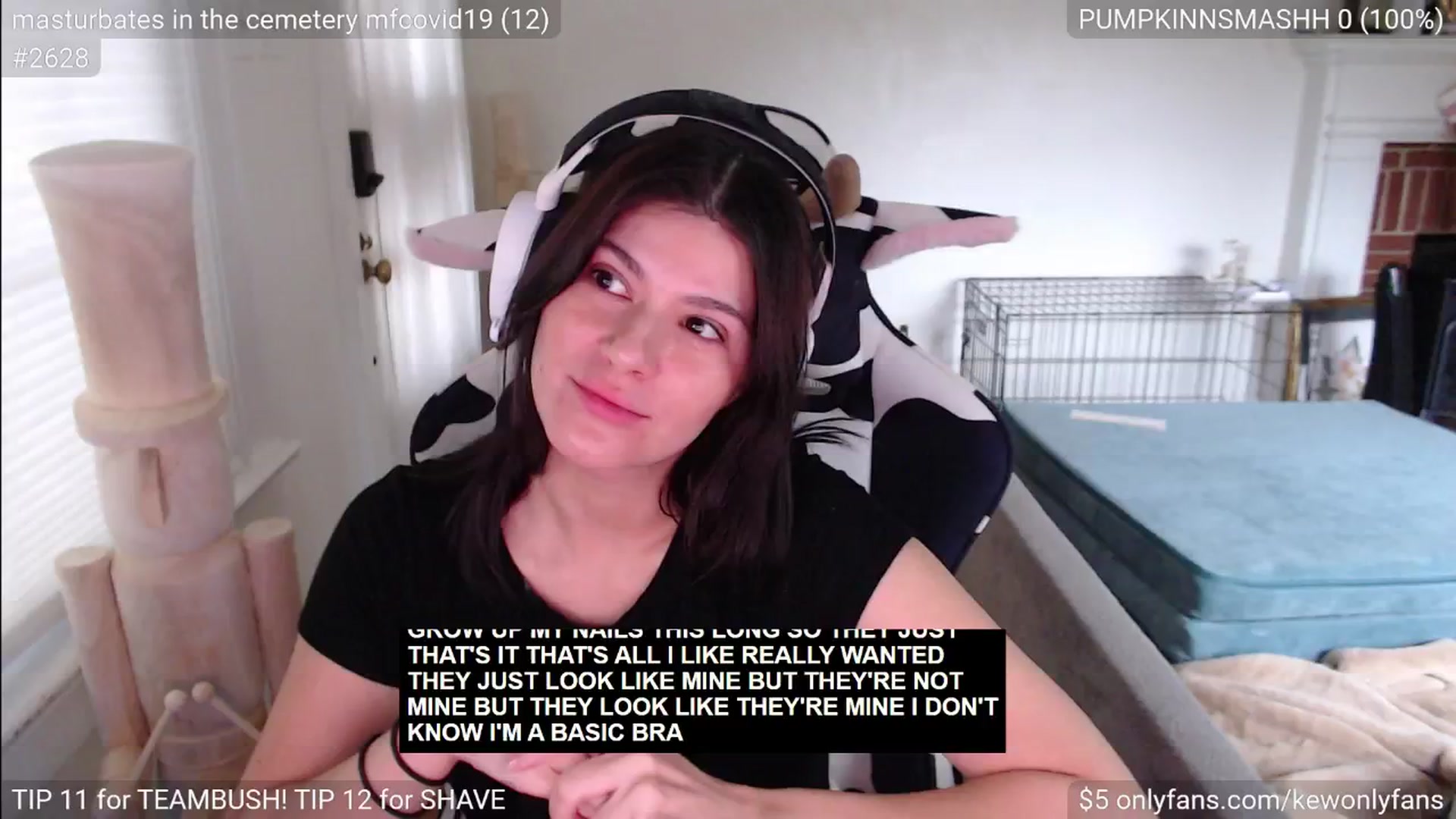 Gallery image thumbnail from kewcumber's myfreecams stream on, 11/23/2024, 20:35 image 10 of 20