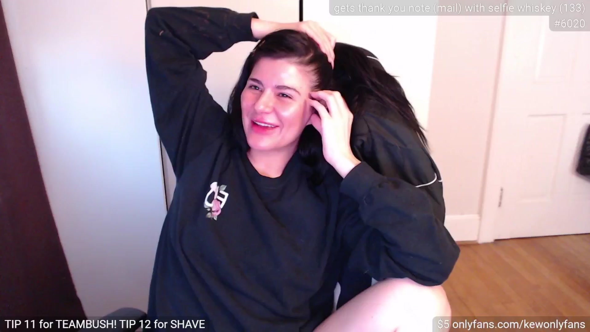 Gallery image thumbnail from kewcumber's myfreecams stream on, 04/05/2025, 18:06 image 13 of 20