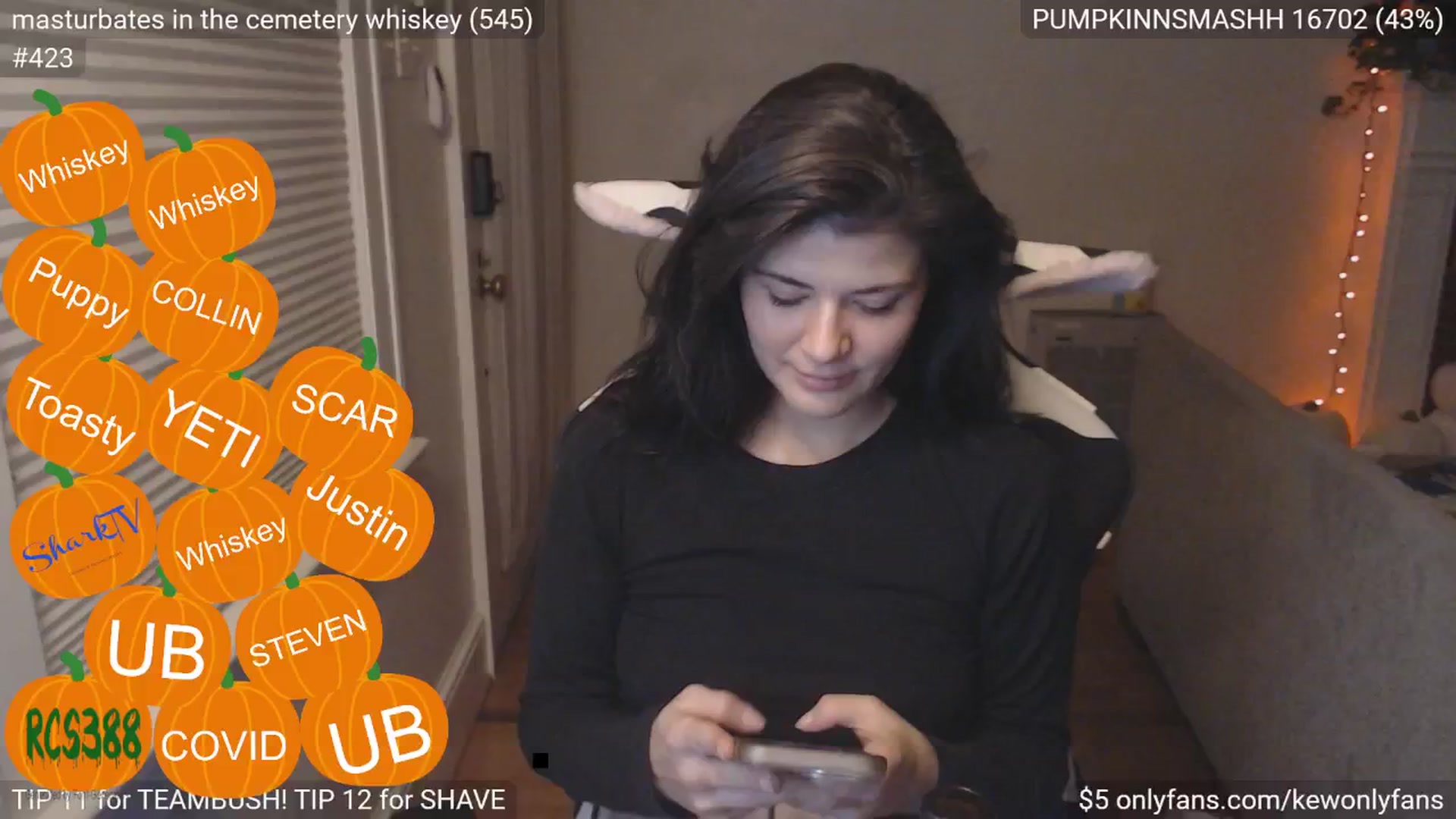 Gallery image thumbnail from kewcumberTJ's myfreecams stream on, 10/06/2024, 24:51 image 1 of 20