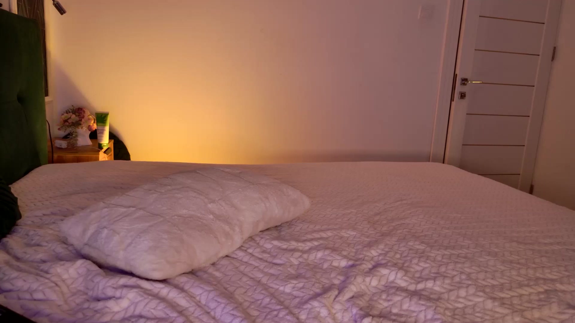 Gallery image thumbnail from key_ssy_'s myfreecams stream on, 09/07/2025, 17:14 image 20 of 20