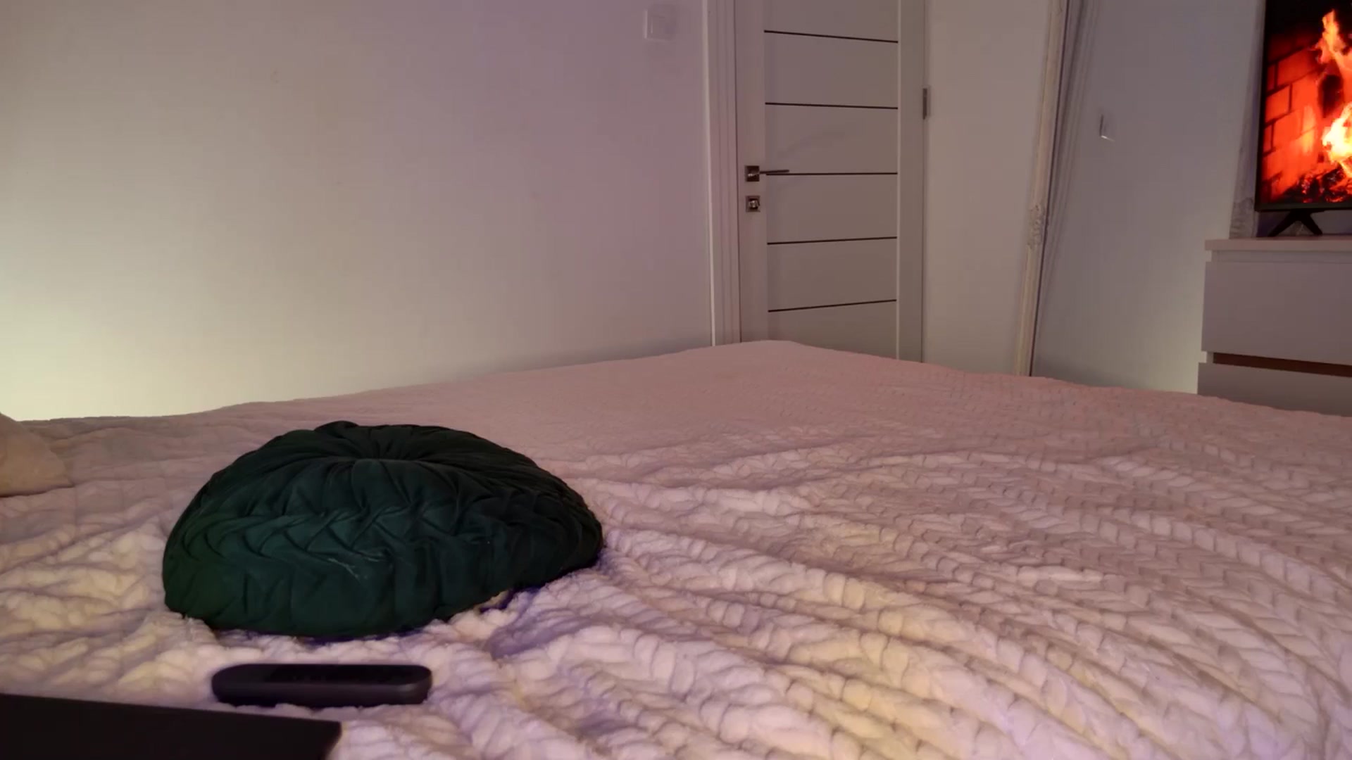 Gallery image thumbnail from key_ssy_'s myfreecams stream on, 09/28/2025, 19:47 image 2 of 20