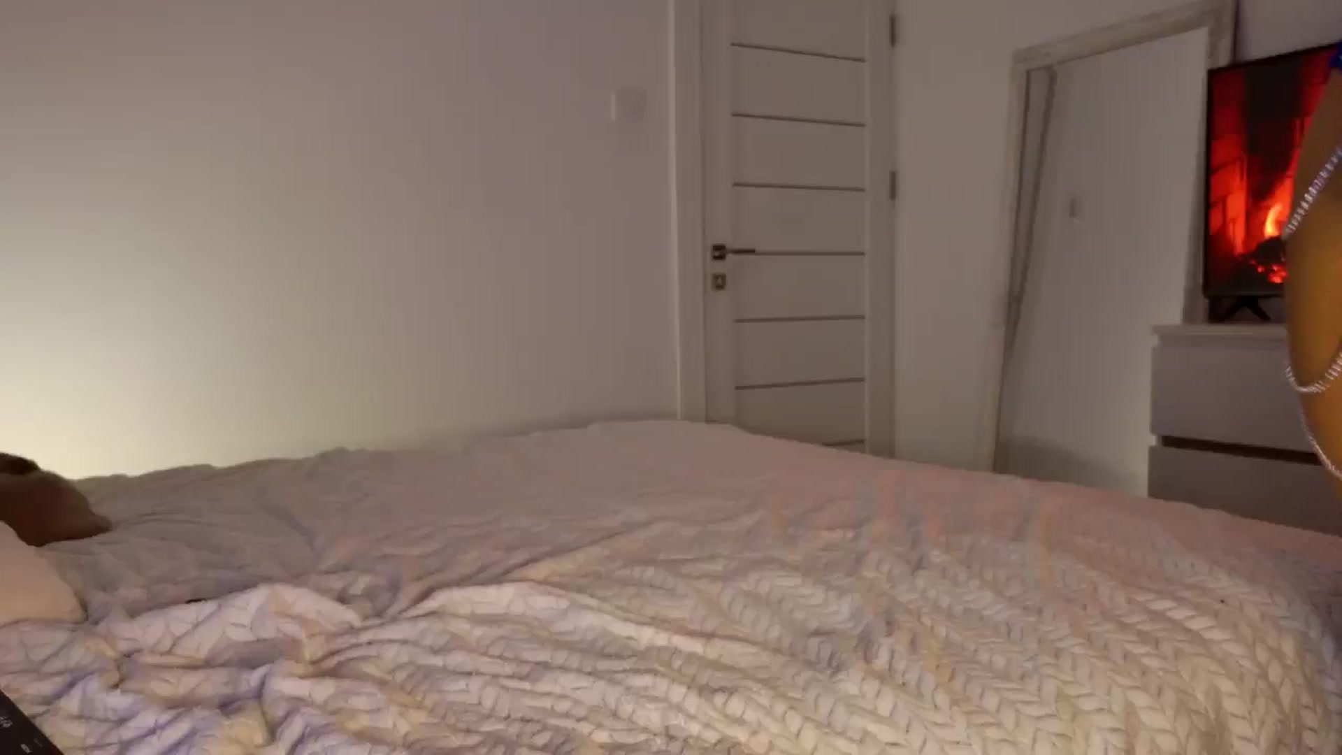 Gallery image thumbnail from key_ssy_'s myfreecams stream on, 10/11/2025, 16:42 image 8 of 20