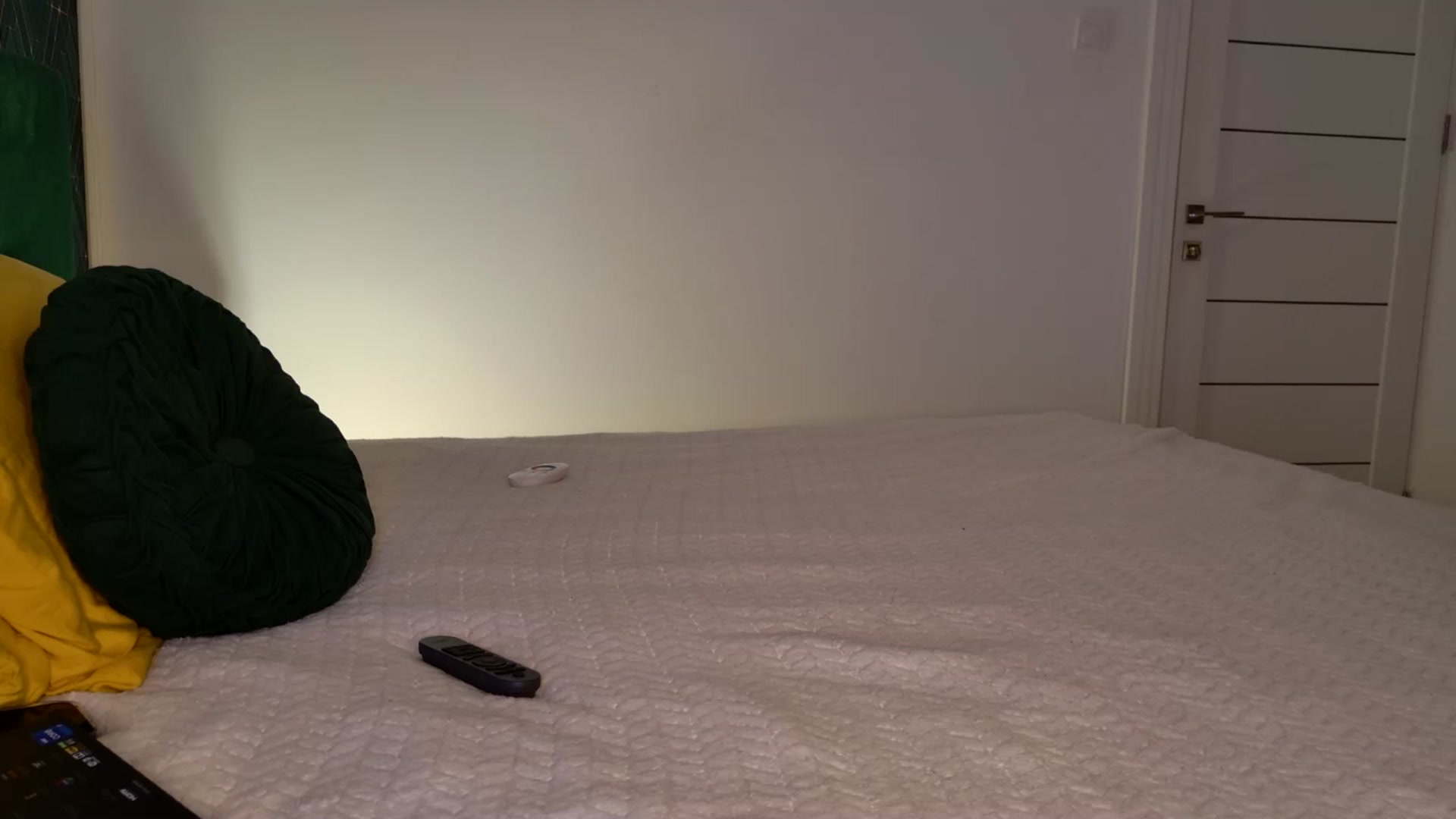 Gallery image thumbnail from key_ssy_'s myfreecams stream on, 11/15/2025, 18:44 image 17 of 20