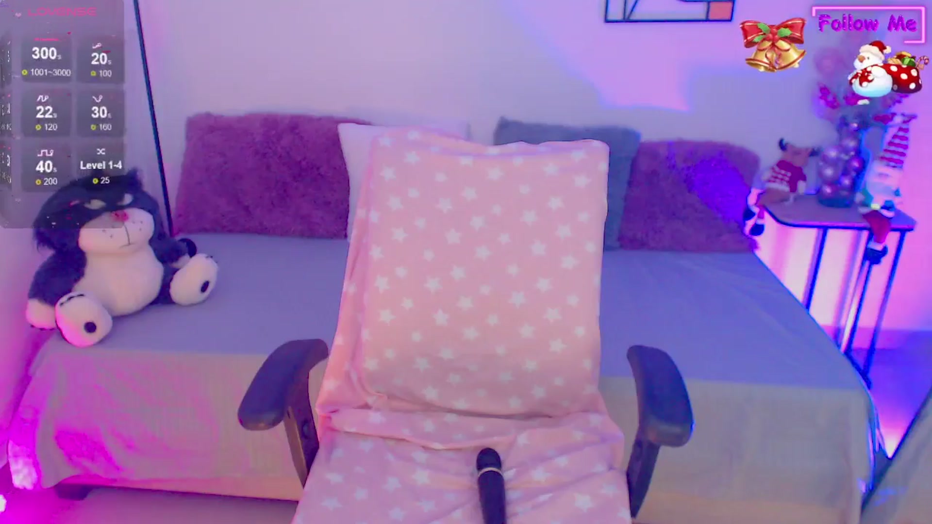 Gallery image thumbnail from kiara_Sofi's myfreecams stream on, 12/19/2024, 16:11 image 3 of 20