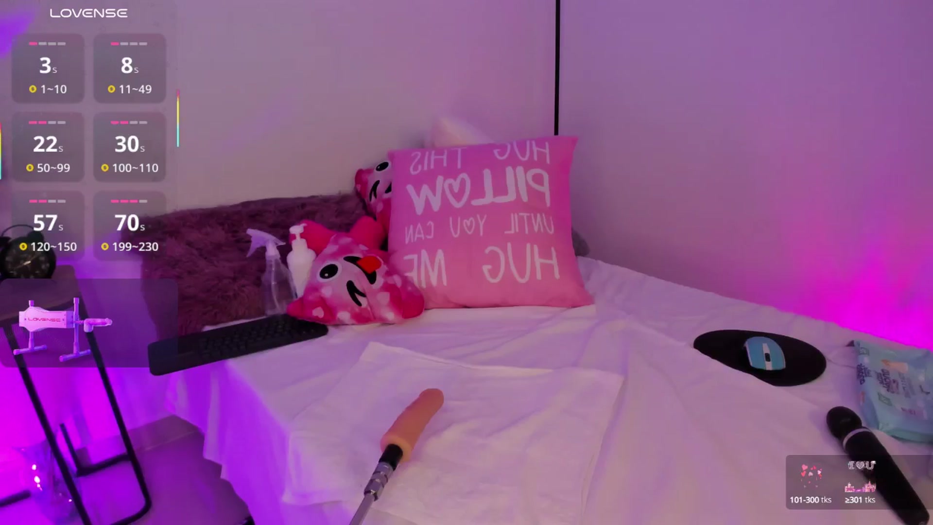Gallery image thumbnail from kiara_Sofi's myfreecams stream on, 03/25/2025, 16:24 image 15 of 20