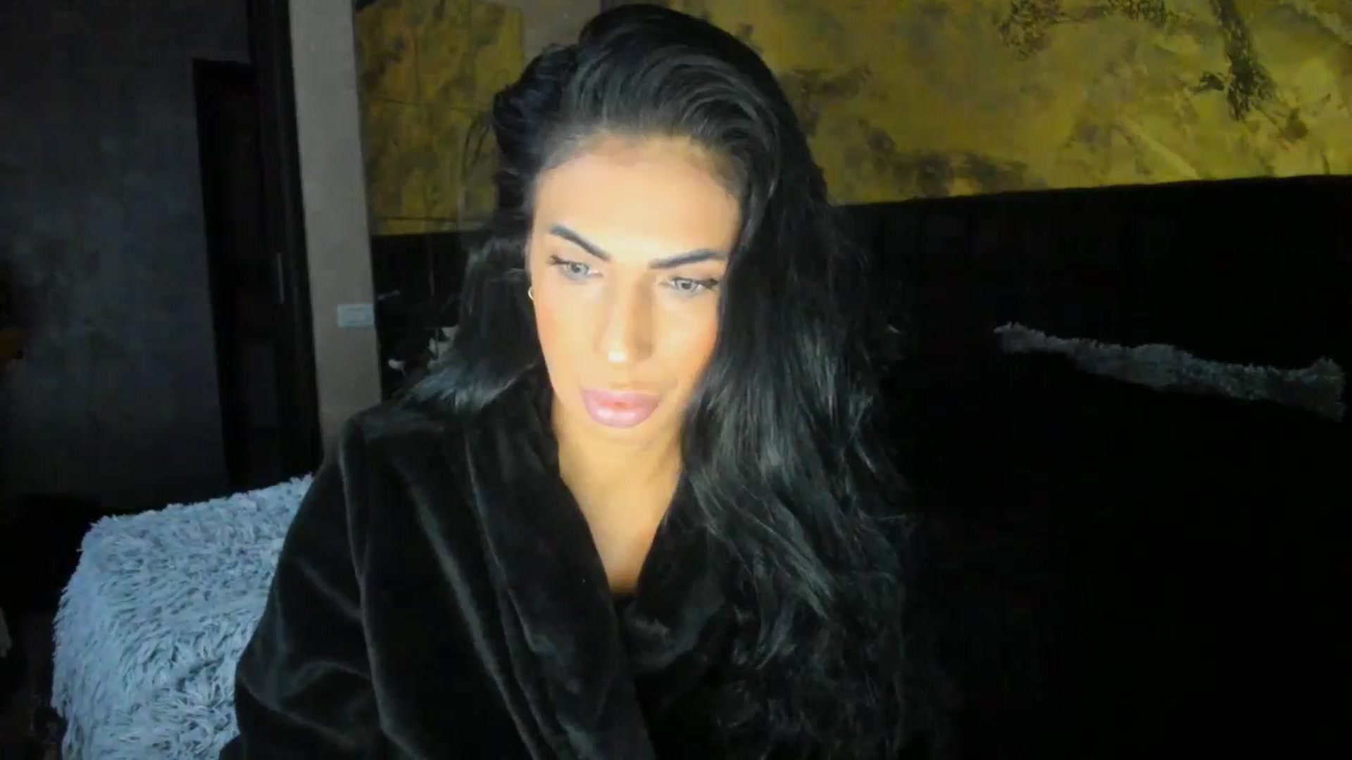 Gallery image thumbnail from kikazxx's myfreecams stream on, 10/07/2024, 08:20 image 4 of 20
