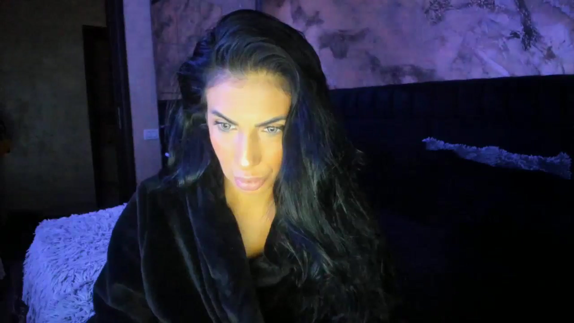 Gallery image thumbnail from kikazxx's myfreecams stream on, 10/07/2024, 08:20 image 15 of 20