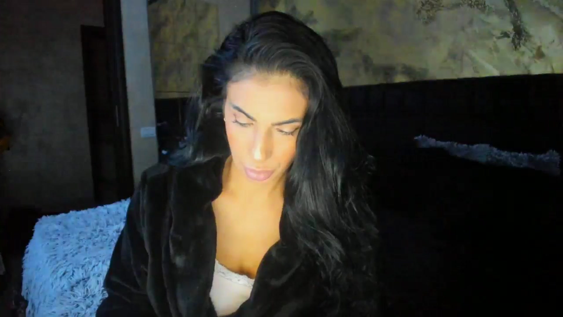 Gallery image thumbnail from kikazxx's myfreecams stream on, 10/07/2024, 08:20 image 18 of 20