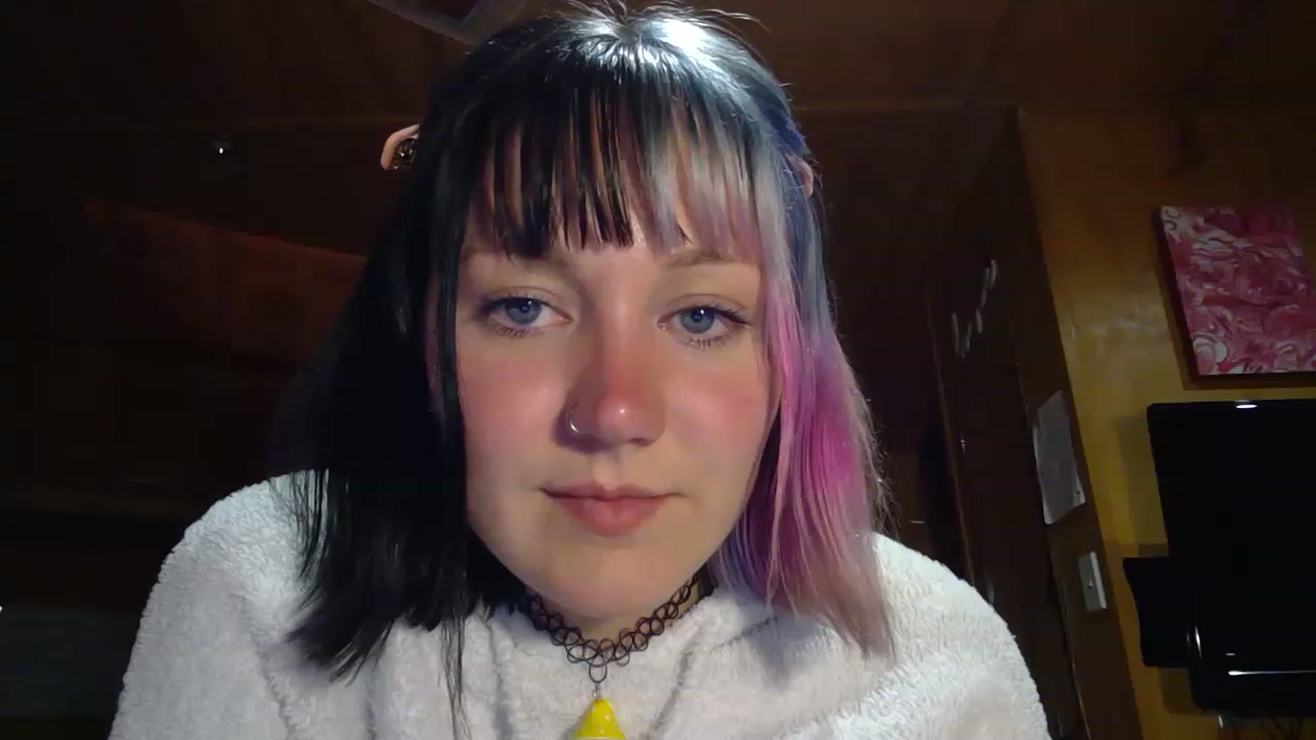 Gallery image thumbnail from kikiviolet's myfreecams stream on, 01/21/2023, 11:05 image 13 of 20