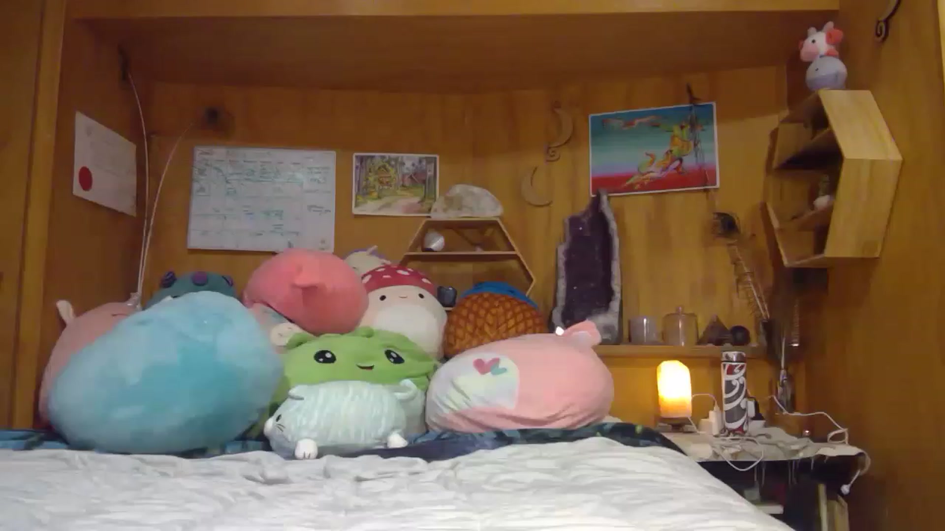 Gallery image thumbnail from kikiviolet's myfreecams stream on, 05/17/2023, 10:44 image 4 of 20
