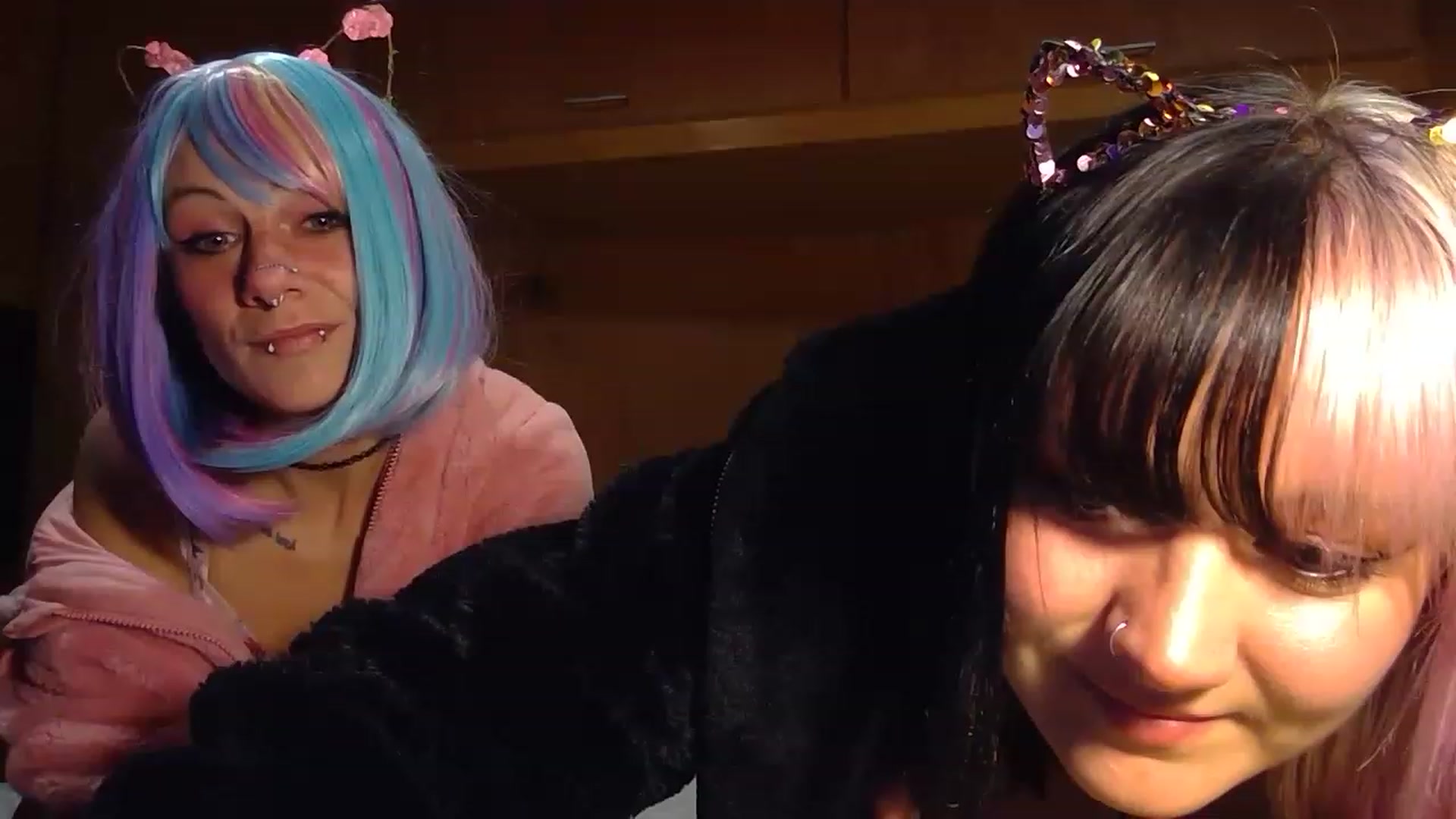 Gallery image thumbnail from kikiviolet's myfreecams stream on, 05/25/2023, 11:08 image 9 of 20