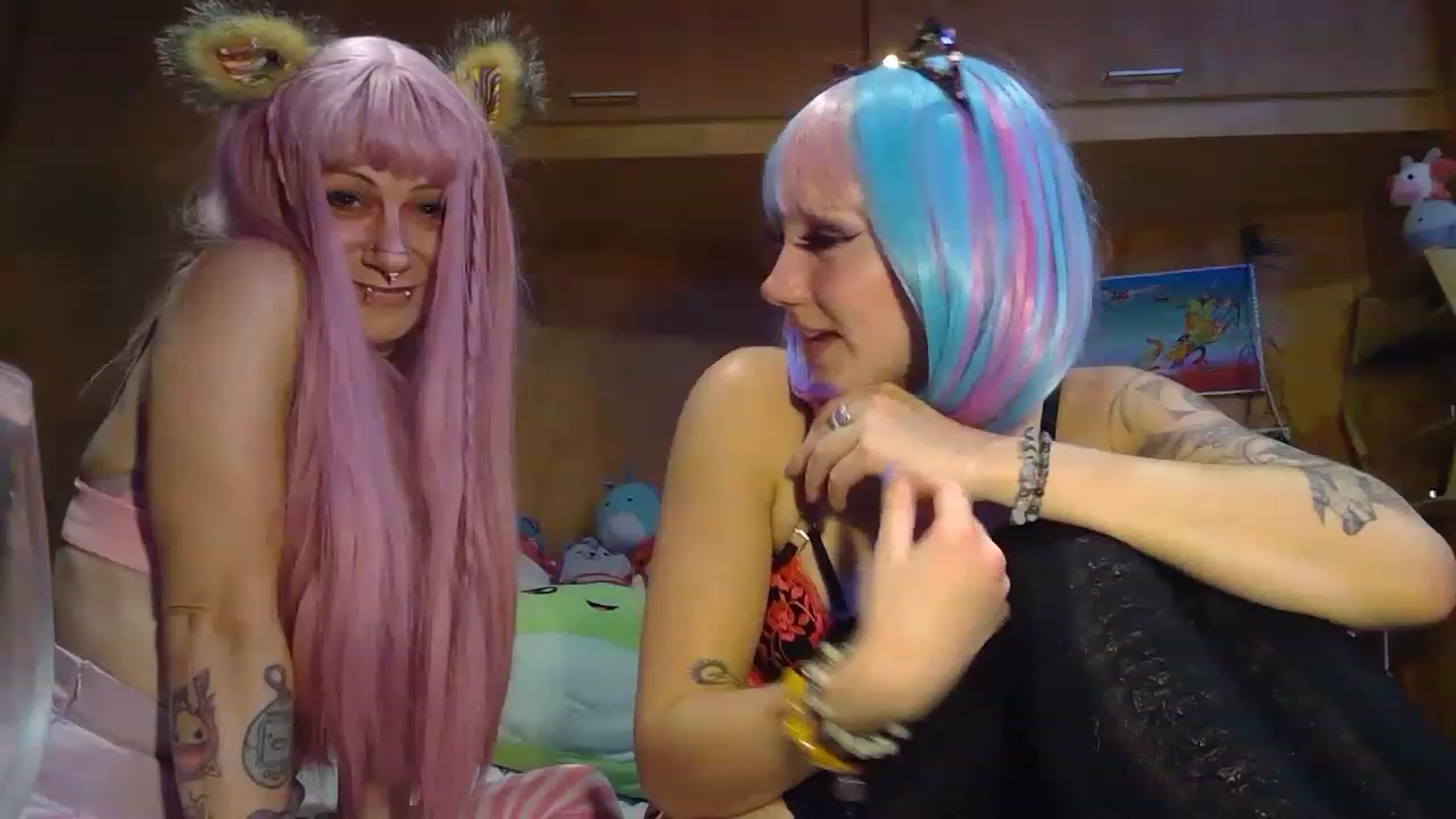 Gallery image thumbnail from kikiviolet's myfreecams stream on, 06/01/2023, 09:22 image 16 of 20