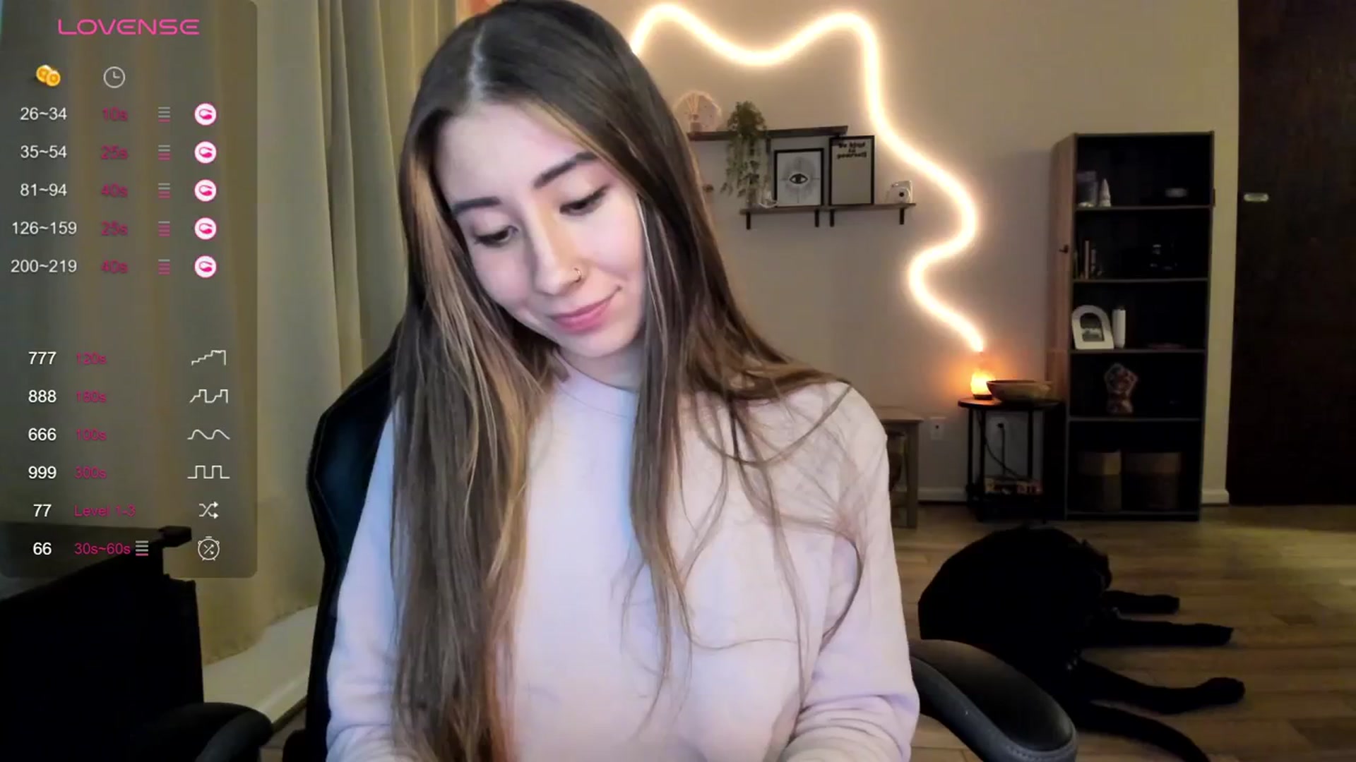 Gallery image thumbnail from killerloryy's myfreecams stream on, 02/21/2024, 22:54 image 19 of 20