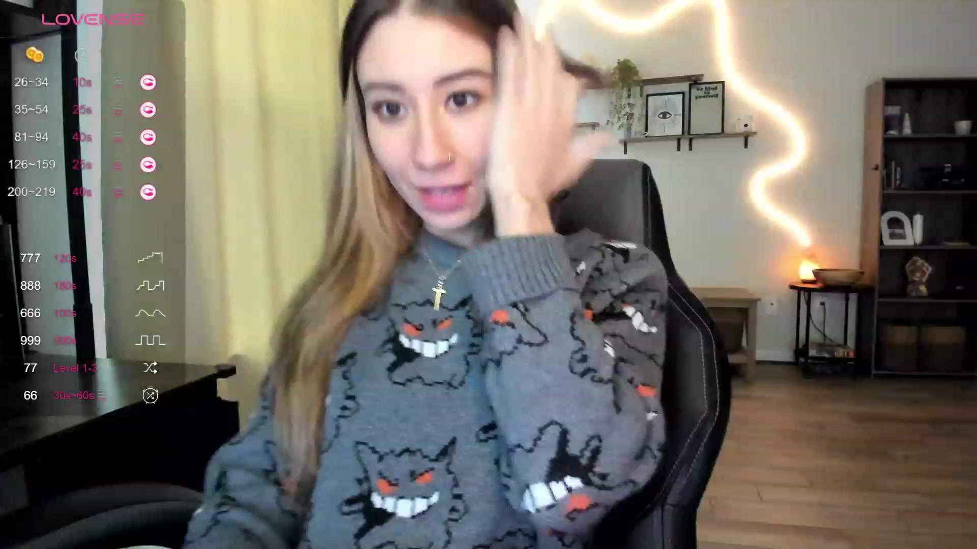 Gallery image thumbnail from killerloryy's myfreecams stream on, 02/22/2024, 18:10 image 11 of 20