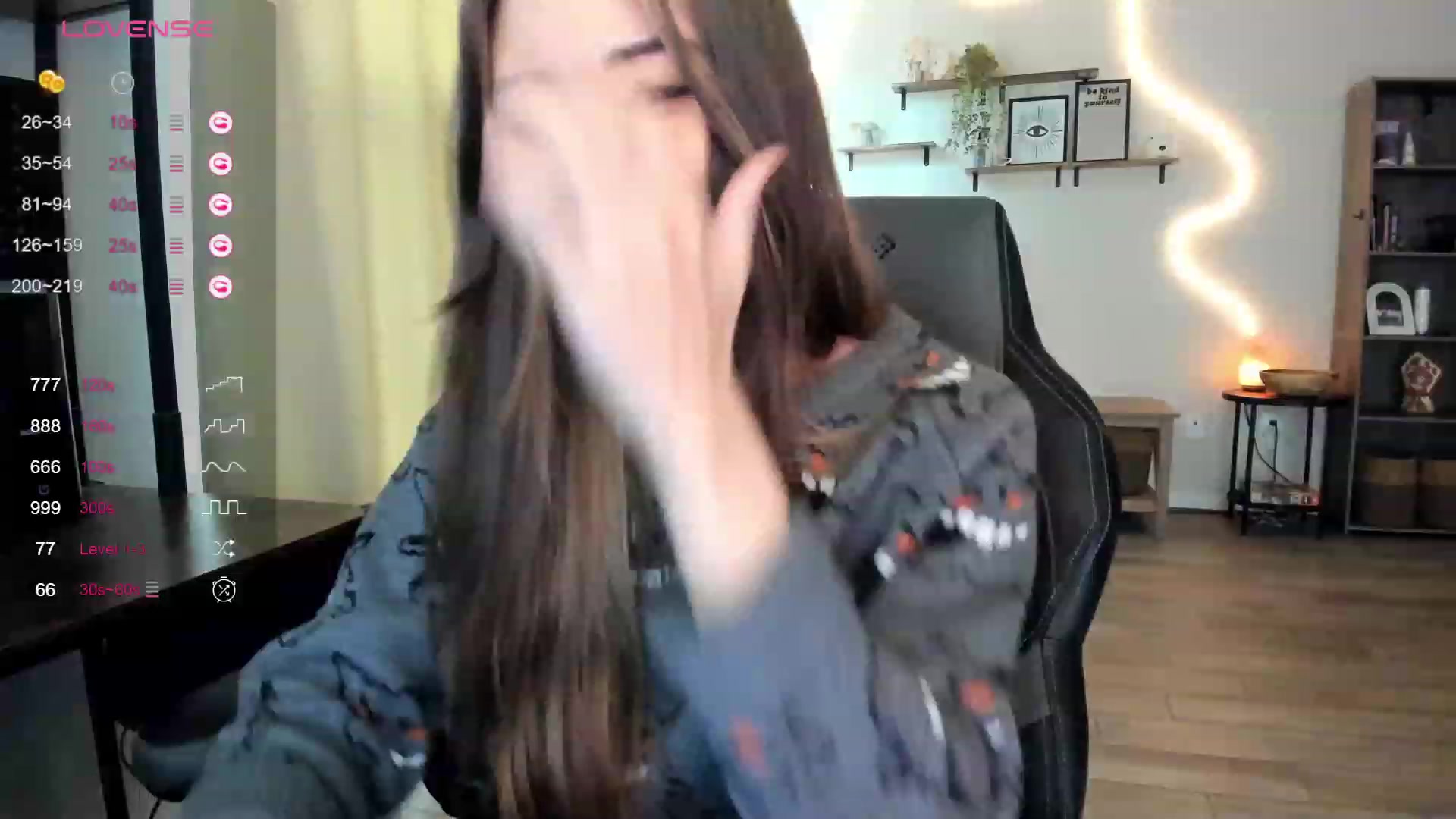 Gallery image thumbnail from killerloryy's myfreecams stream on, 02/22/2024, 18:10 image 16 of 20