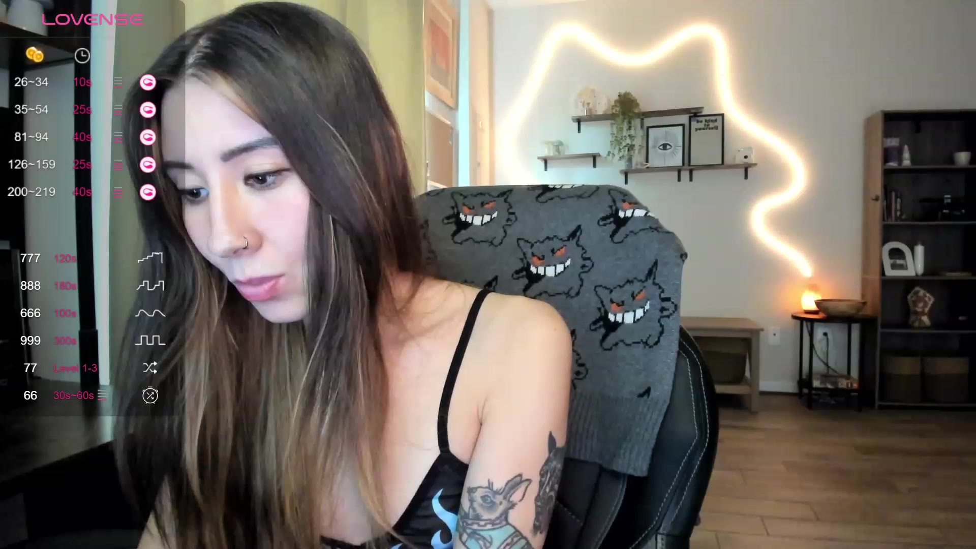 Gallery image thumbnail from killerloryy's myfreecams stream on, 02/22/2024, 22:07 image 11 of 20
