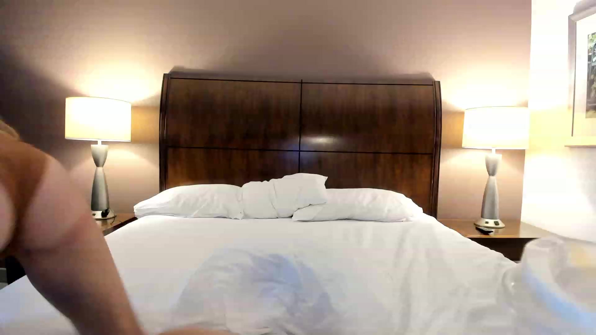 Gallery image thumbnail from killerloryy's myfreecams stream on, 02/26/2024, 21:28 image 10 of 20