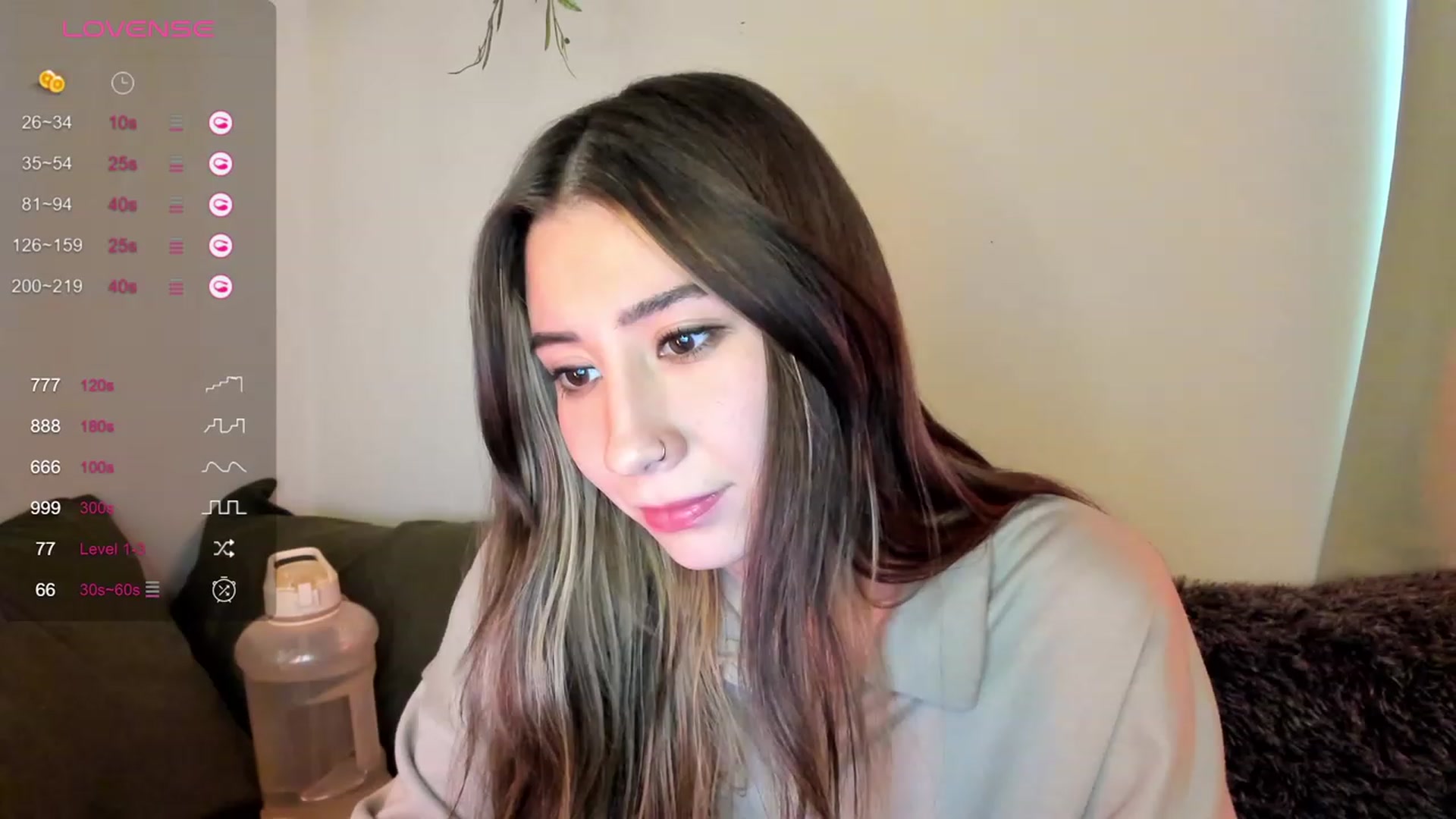 Gallery image thumbnail from killerloryy's myfreecams stream on, 03/14/2024, 16:55 image 13 of 20