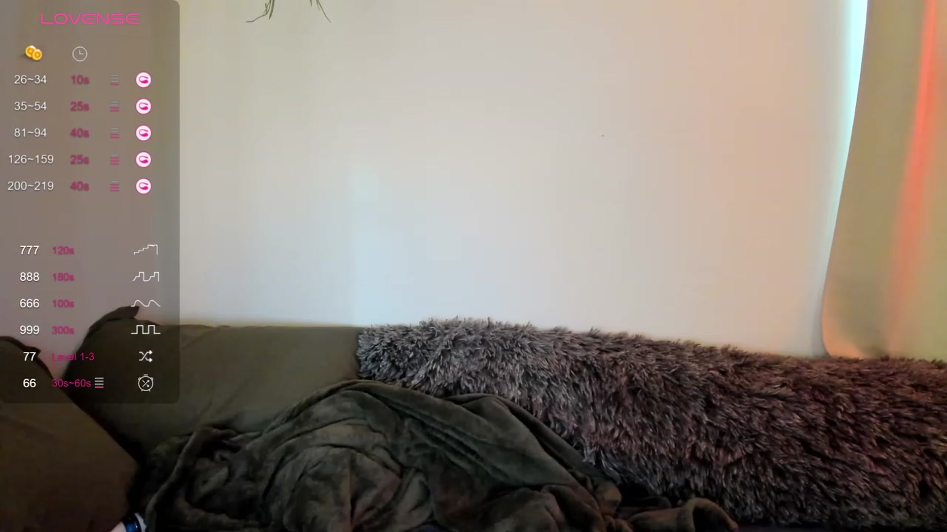 Gallery image thumbnail from killerloryy's myfreecams stream on, 03/14/2024, 21:01 image 14 of 20