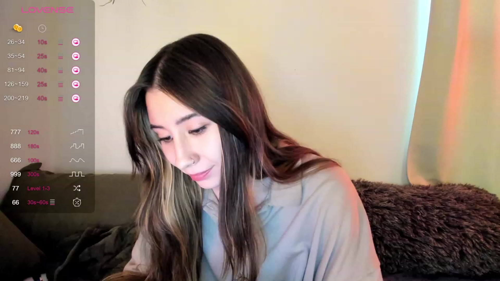 Gallery image thumbnail from killerloryy's myfreecams stream on, 03/14/2024, 21:01 image 5 of 20