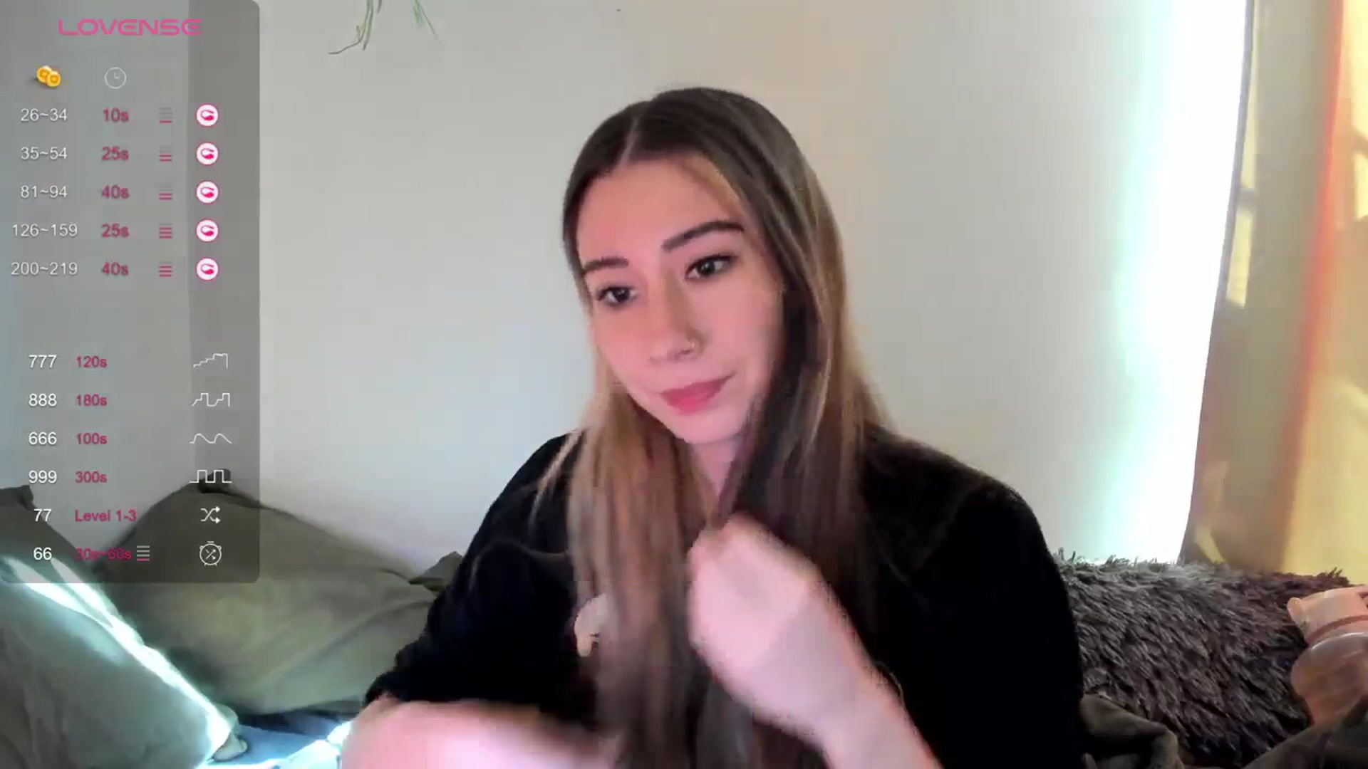 Gallery image thumbnail from killerloryy's myfreecams stream on, 03/19/2024, 15:18 image 4 of 20