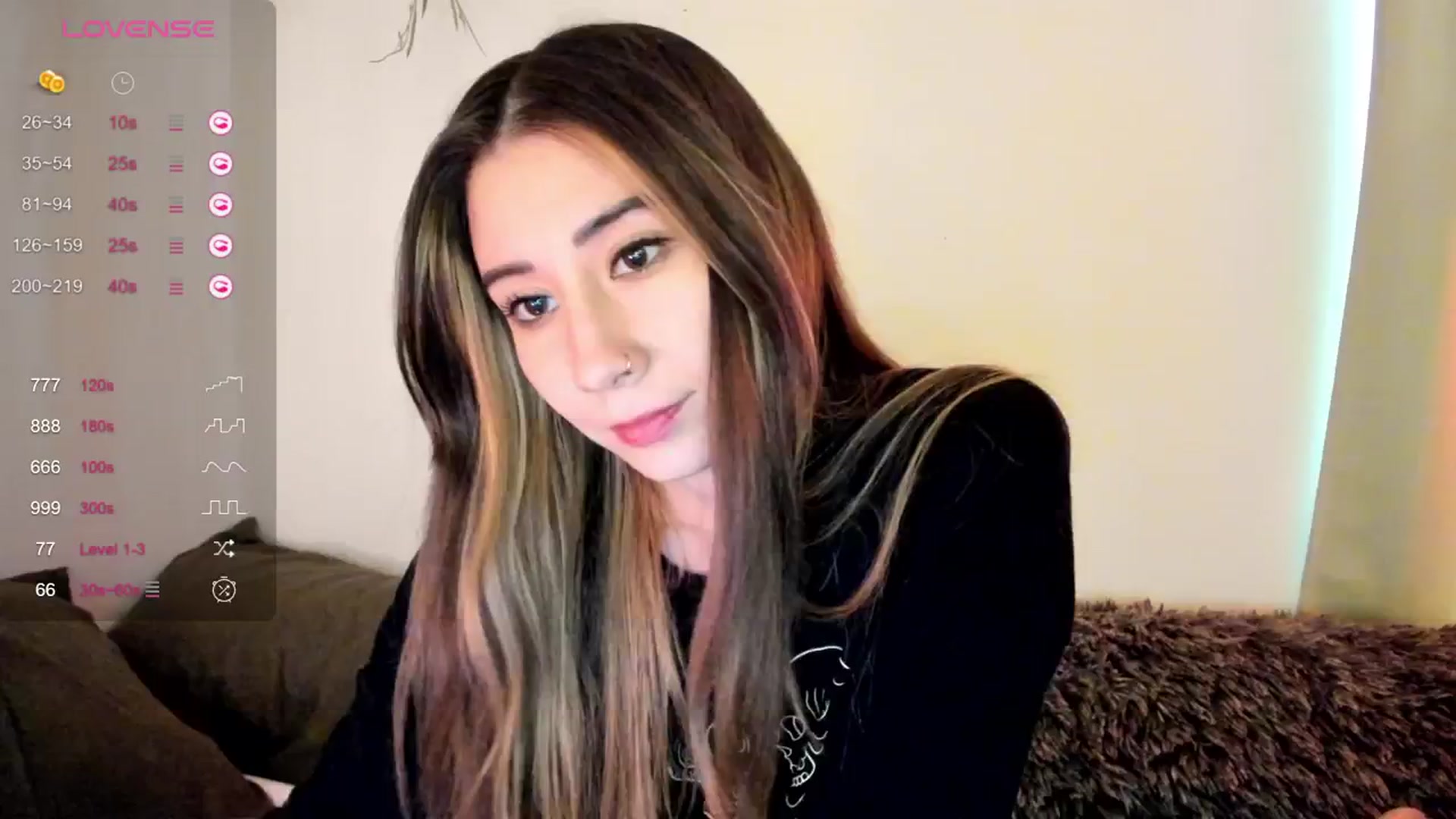 Gallery image thumbnail from killerloryy's myfreecams stream on, 03/19/2024, 18:07 image 12 of 20