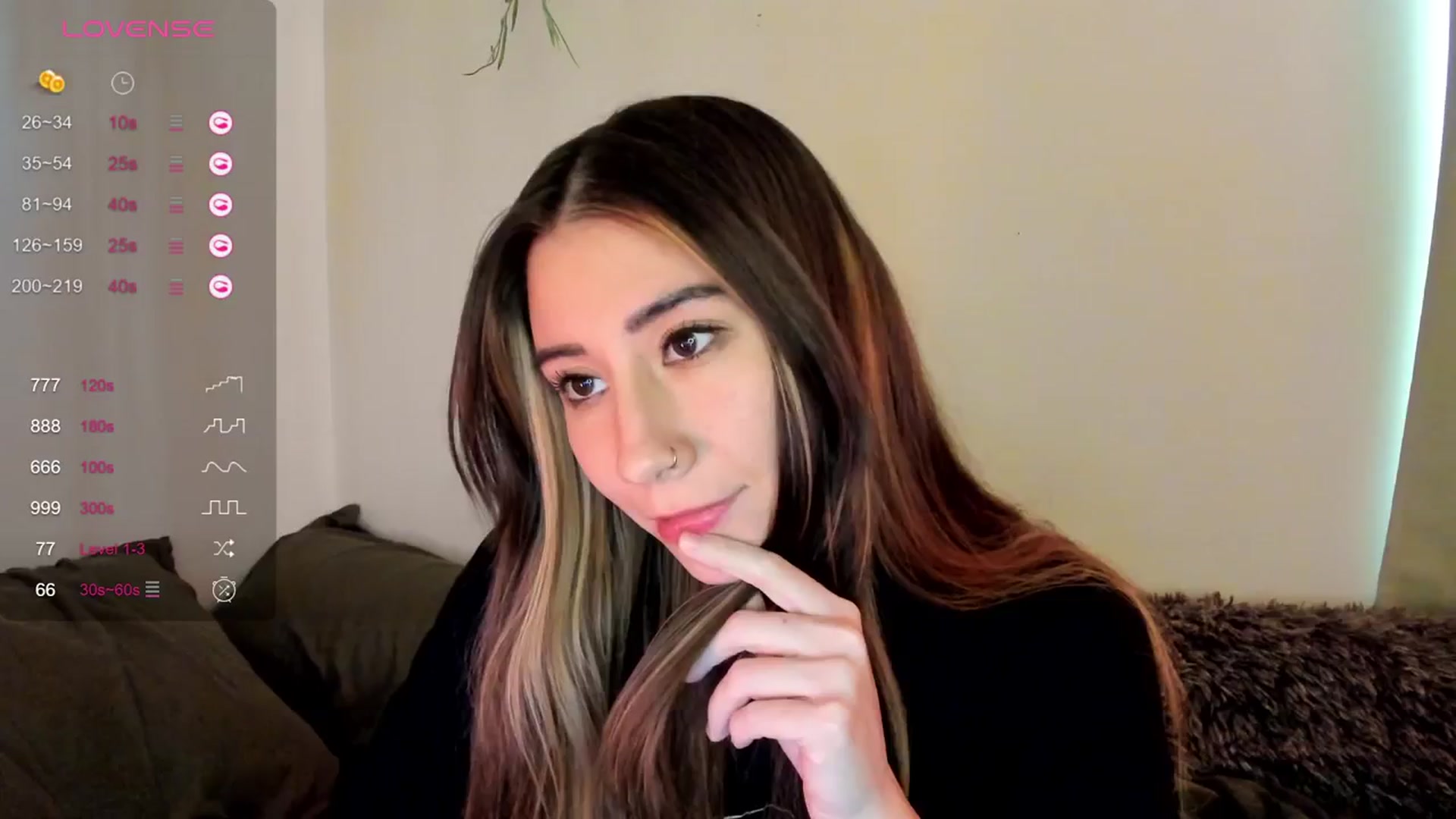 Gallery image thumbnail from killerloryy's myfreecams stream on, 03/19/2024, 18:07 image 9 of 20