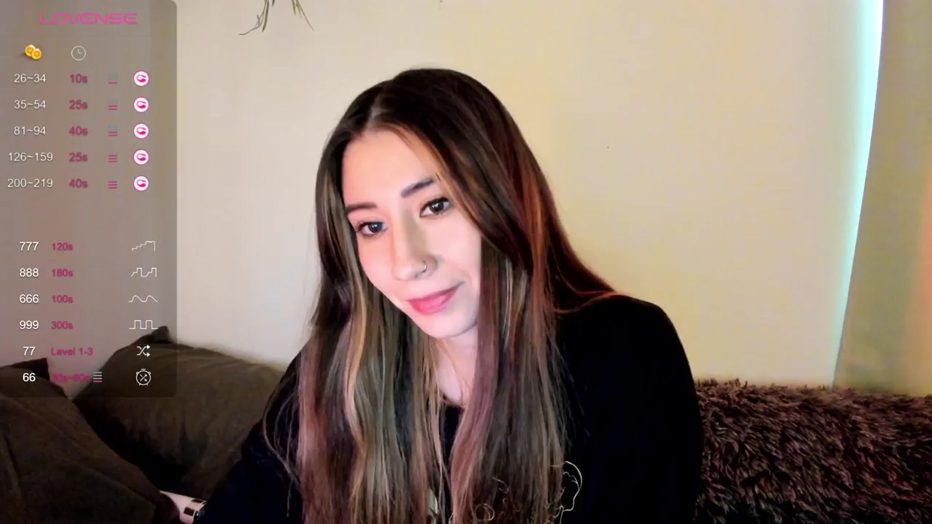 Gallery image thumbnail from killerloryy's myfreecams stream on, 03/19/2024, 18:07 image 15 of 20
