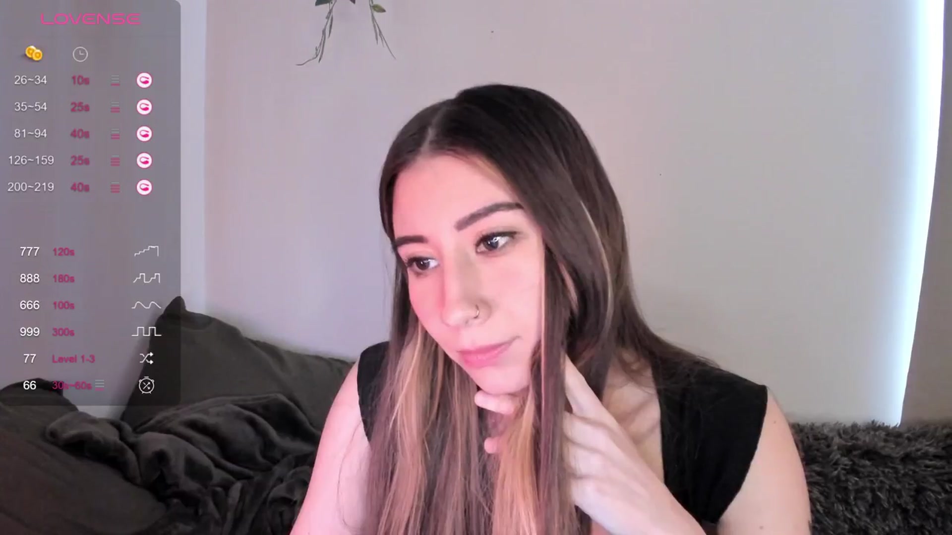 Gallery image thumbnail from killerloryy's myfreecams stream on, 03/21/2024, 18:37 image 19 of 20