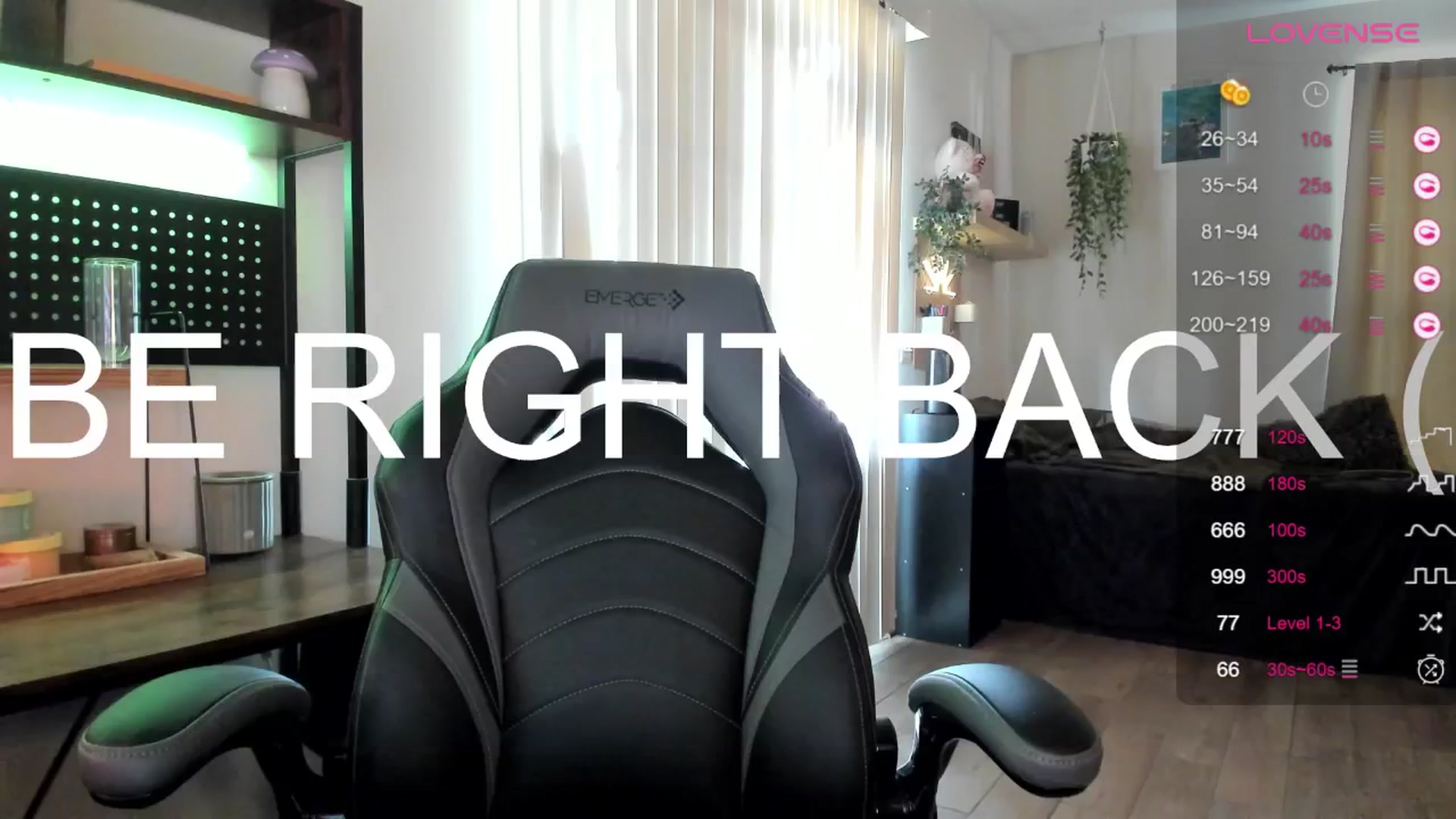 Gallery image thumbnail from killerloryy's myfreecams stream on, 04/24/2024, 19:37 image 6 of 20