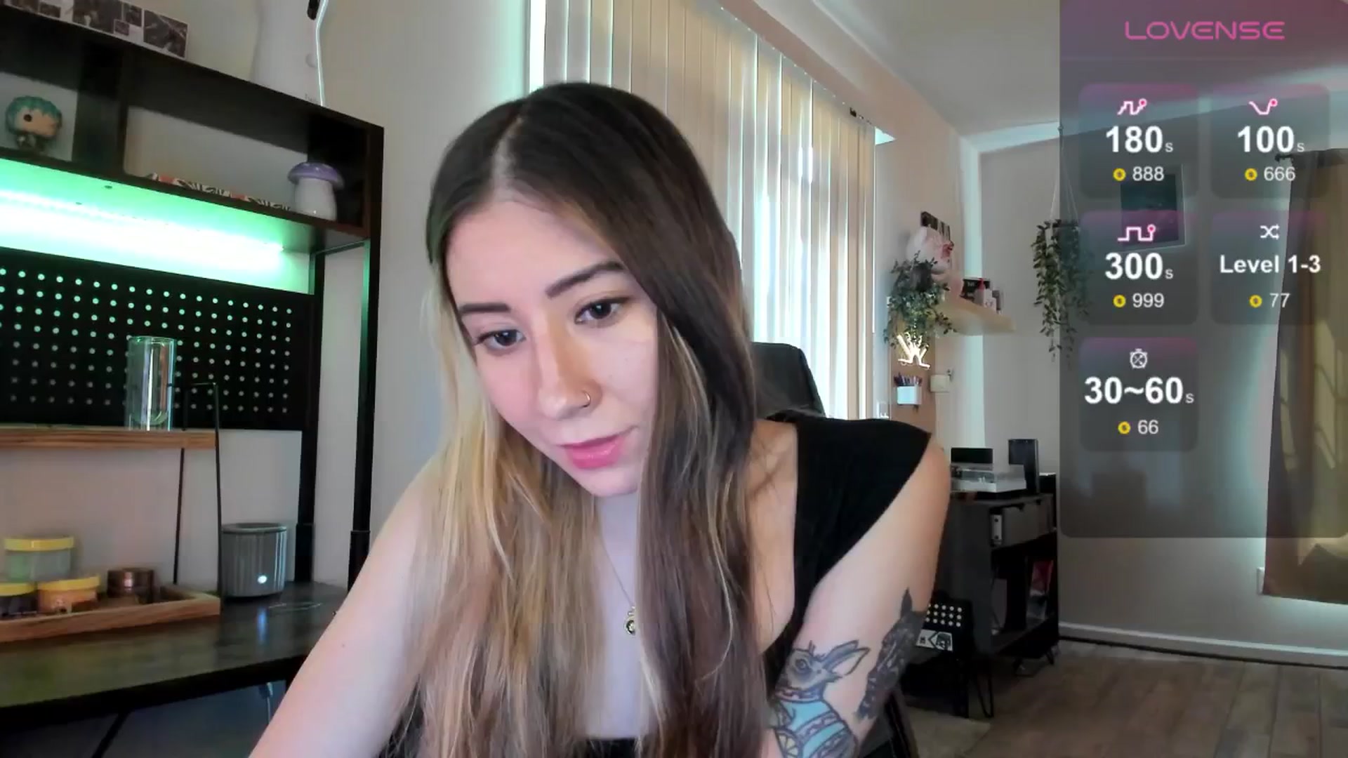 Gallery image thumbnail from killerloryy's myfreecams stream on, 05/08/2024, 15:48 image 7 of 20