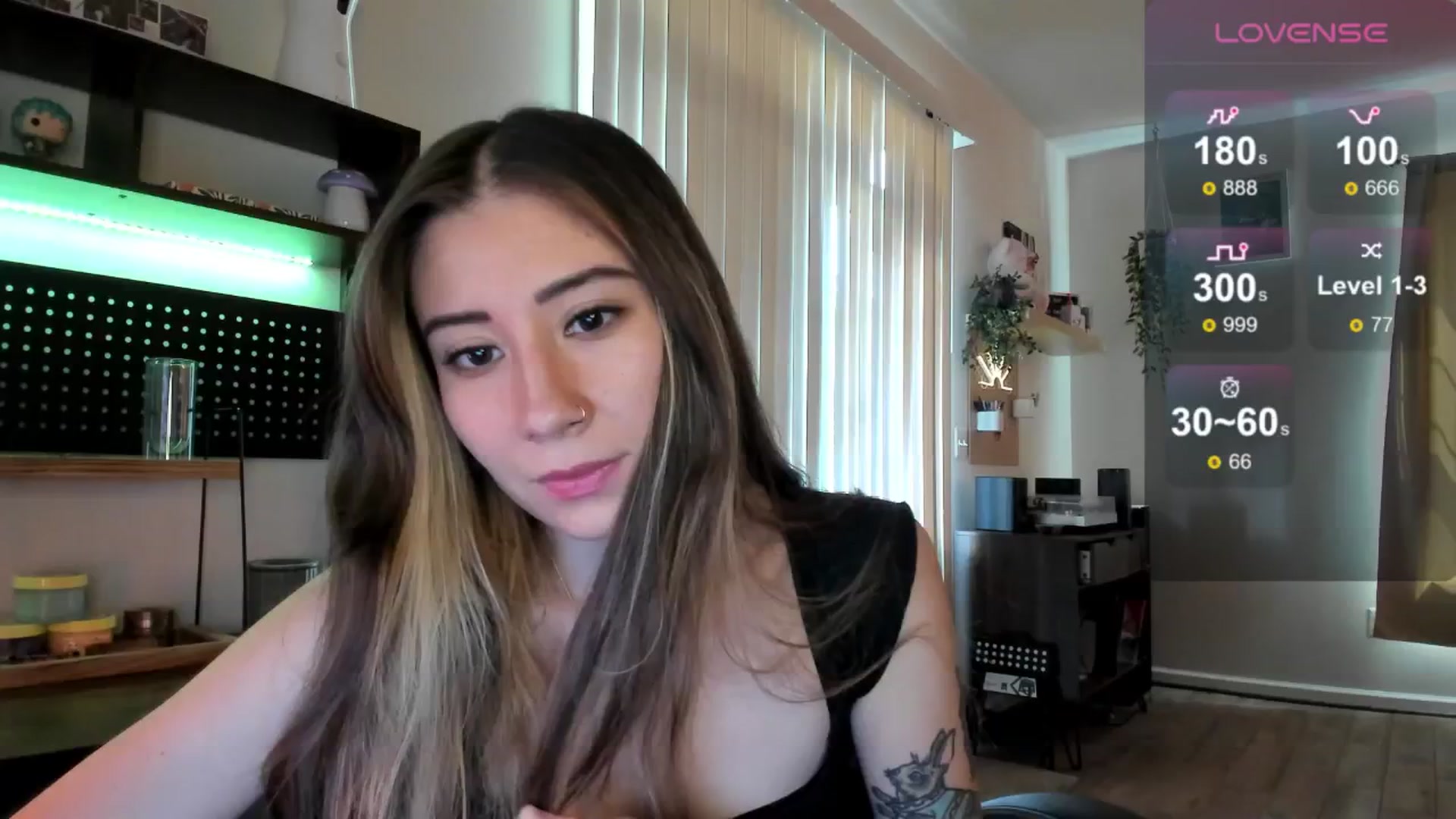 Gallery image thumbnail from killerloryy's myfreecams stream on, 05/08/2024, 15:48 image 3 of 20