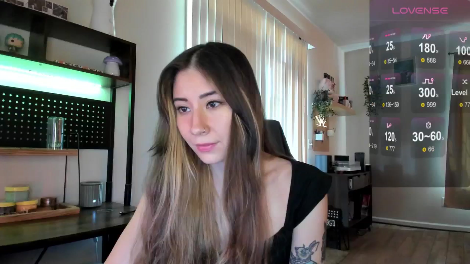 Gallery image thumbnail from killerloryy's myfreecams stream on, 05/08/2024, 15:48 image 11 of 20
