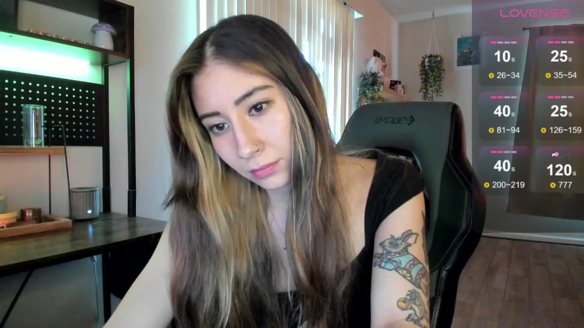 Gallery image thumbnail from killerloryy's myfreecams stream on, 05/08/2024, 19:00 image 20 of 20
