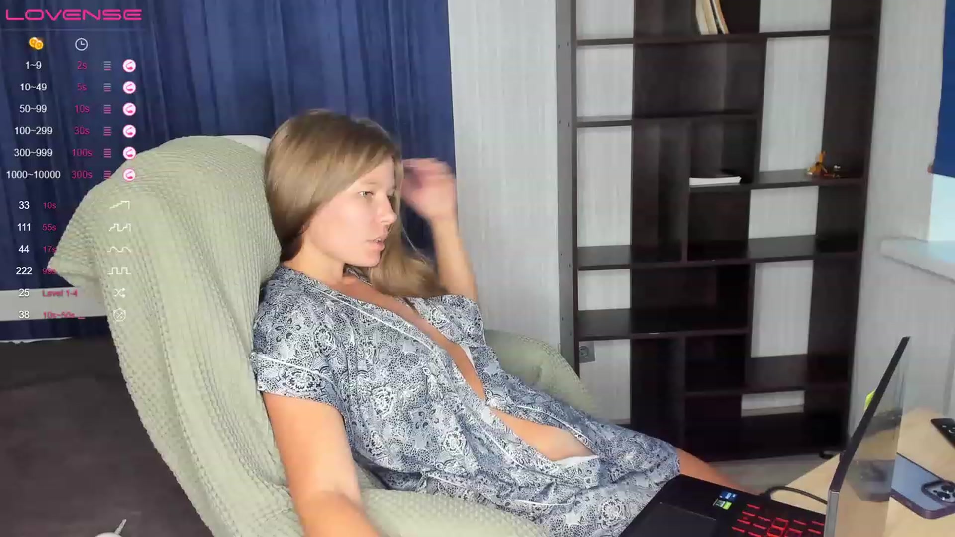Gallery image thumbnail from kimbasin's myfreecams stream on, 07/28/2023, 17:26 image 6 of 20