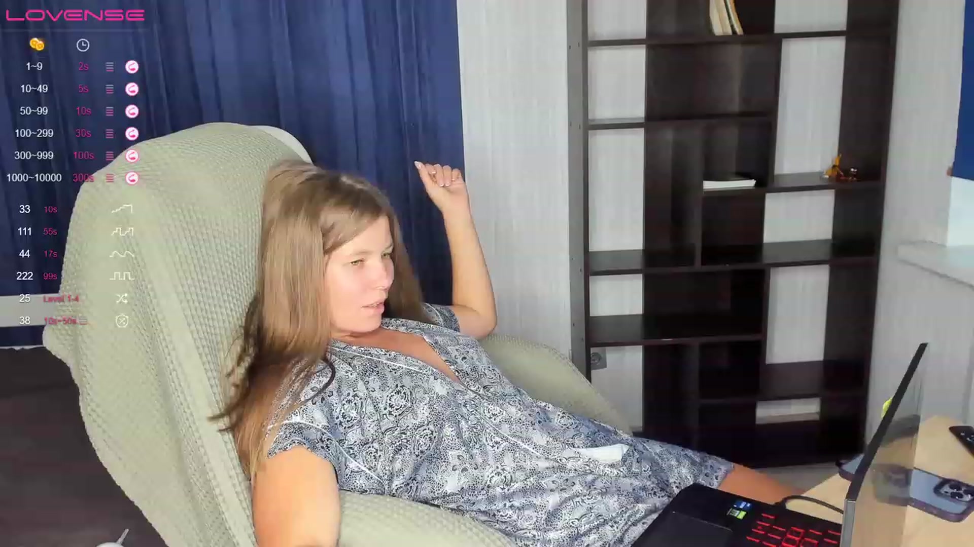 Gallery image thumbnail from kimbasin's myfreecams stream on, 07/28/2023, 17:26 image 16 of 20