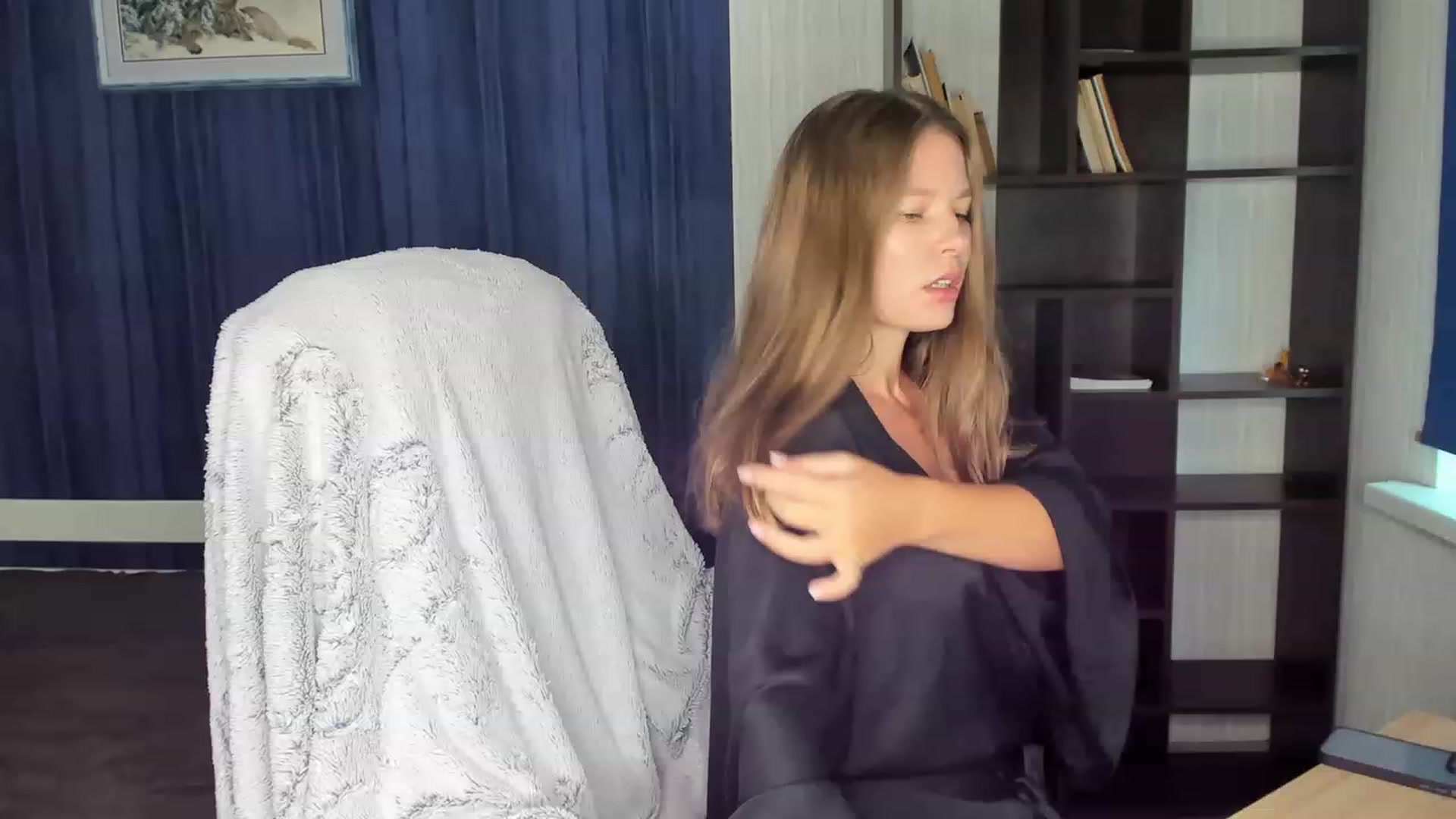 Gallery image thumbnail from kimbasin's myfreecams stream on, 08/03/2023, 13:58 image 7 of 20