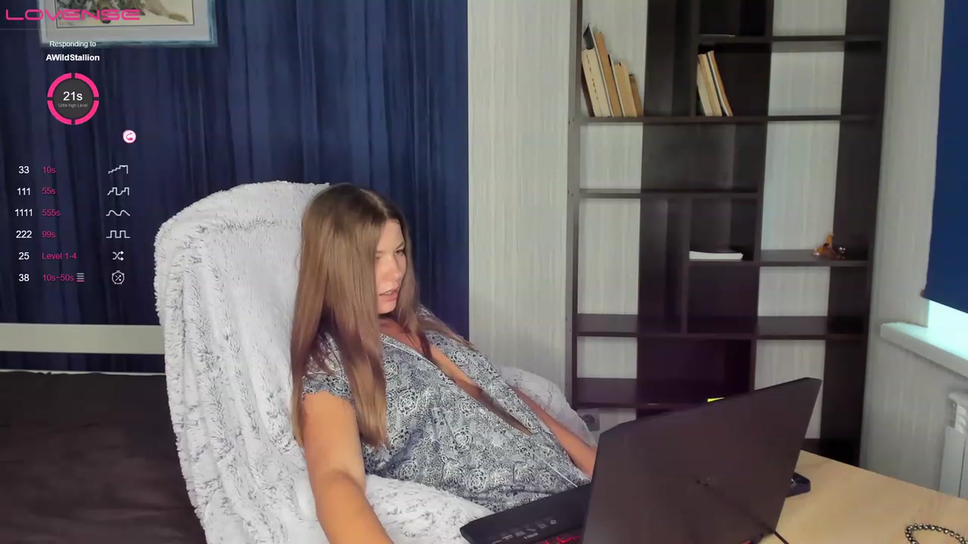 Gallery image thumbnail from kimbasin's myfreecams stream on, 08/07/2023, 14:20 image 11 of 20