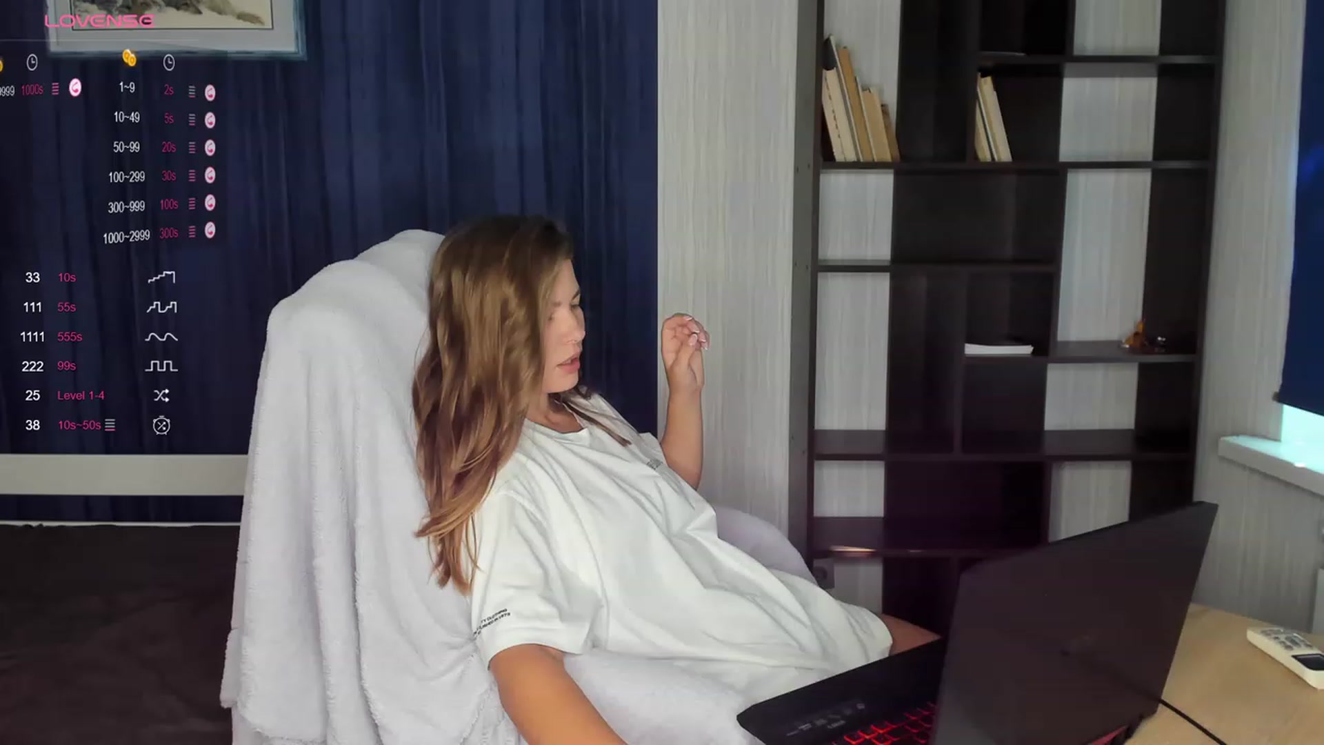 Gallery image thumbnail from kimbasin's myfreecams stream on, 08/22/2023, 10:23 image 5 of 20