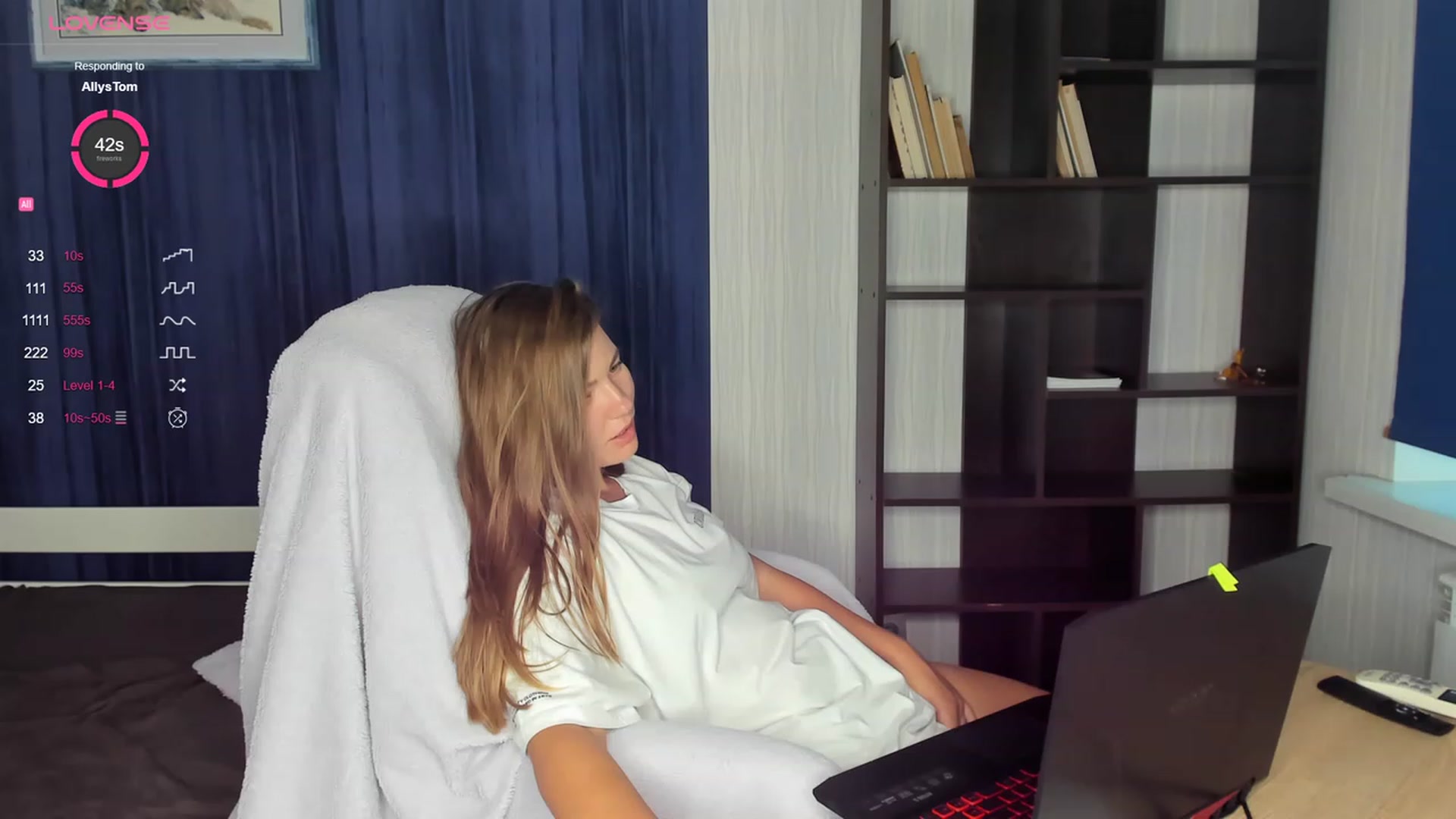 Gallery image thumbnail from kimbasin's myfreecams stream on, 08/22/2023, 15:58 image 16 of 20