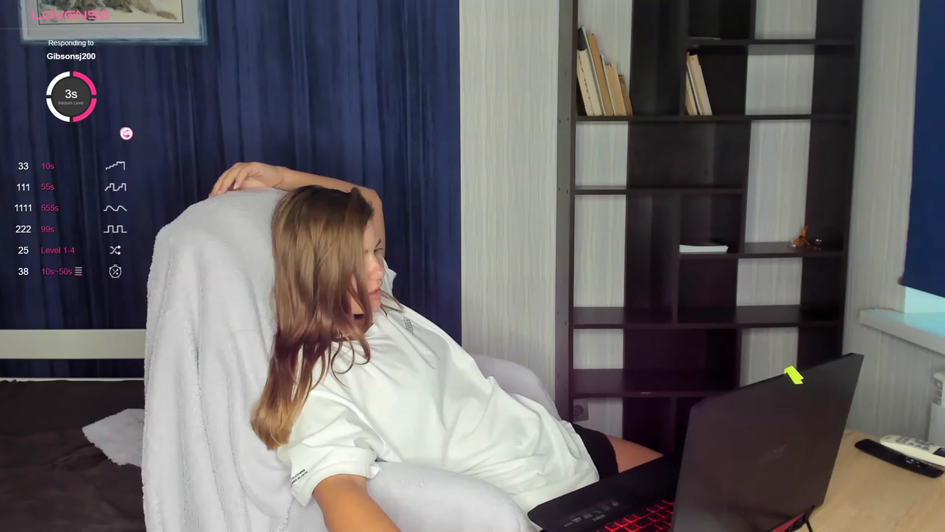 Gallery image thumbnail from kimbasin's myfreecams stream on, 08/22/2023, 15:58 image 10 of 20